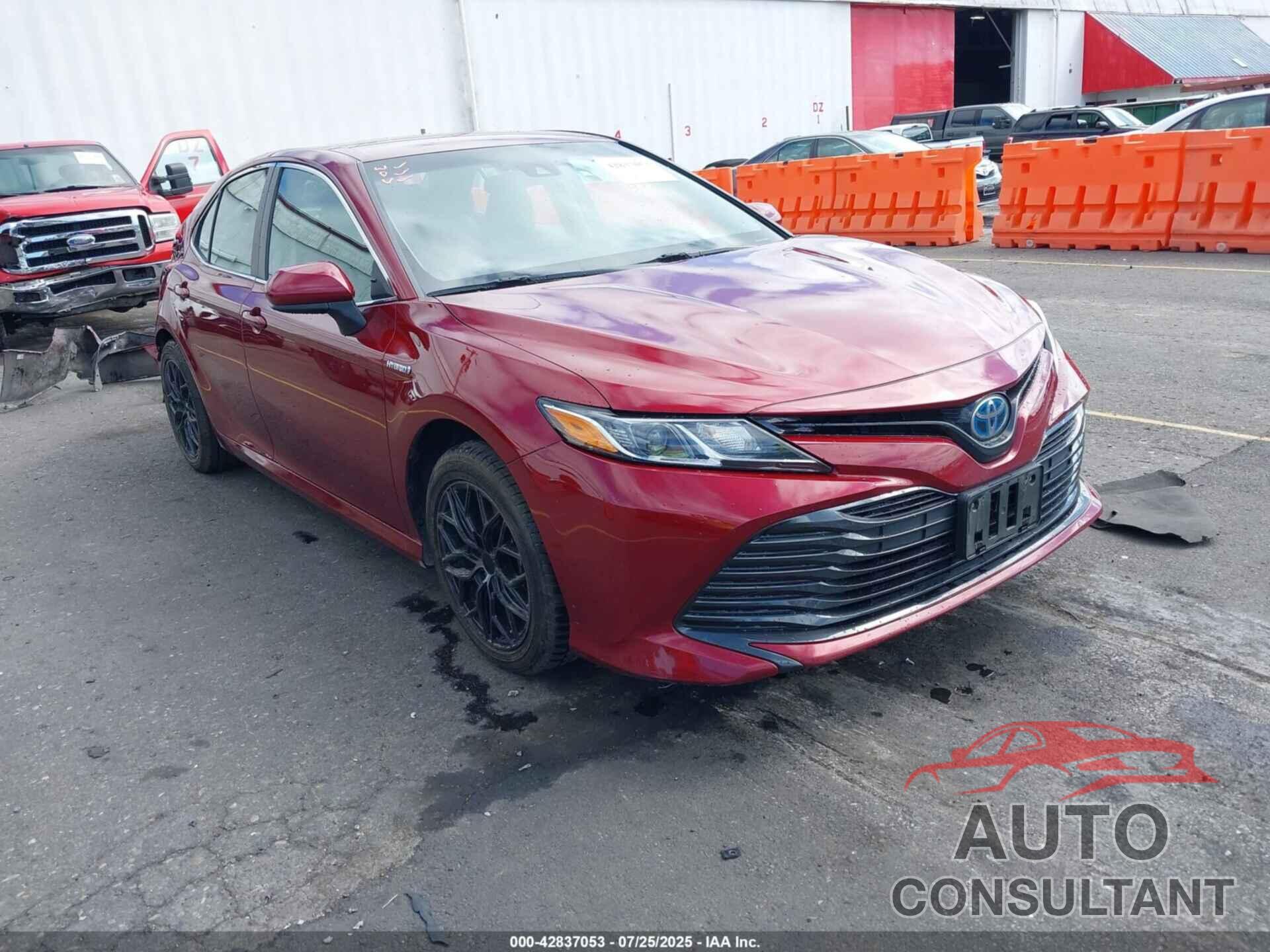 TOYOTA CAMRY HYBRID 2018 - 4T1B31HK8JU501283