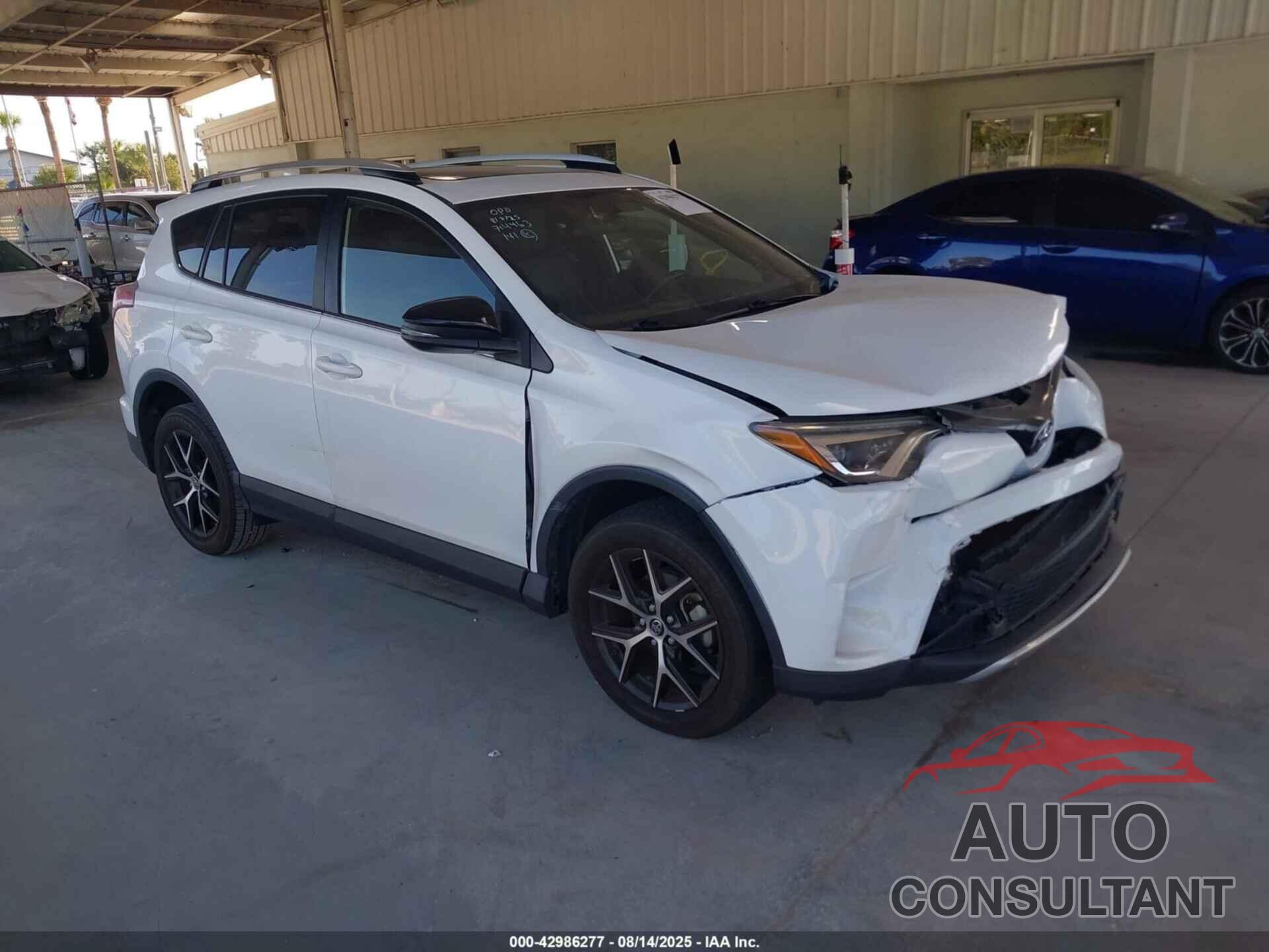TOYOTA RAV4 2016 - JTMNFREV4GD086106