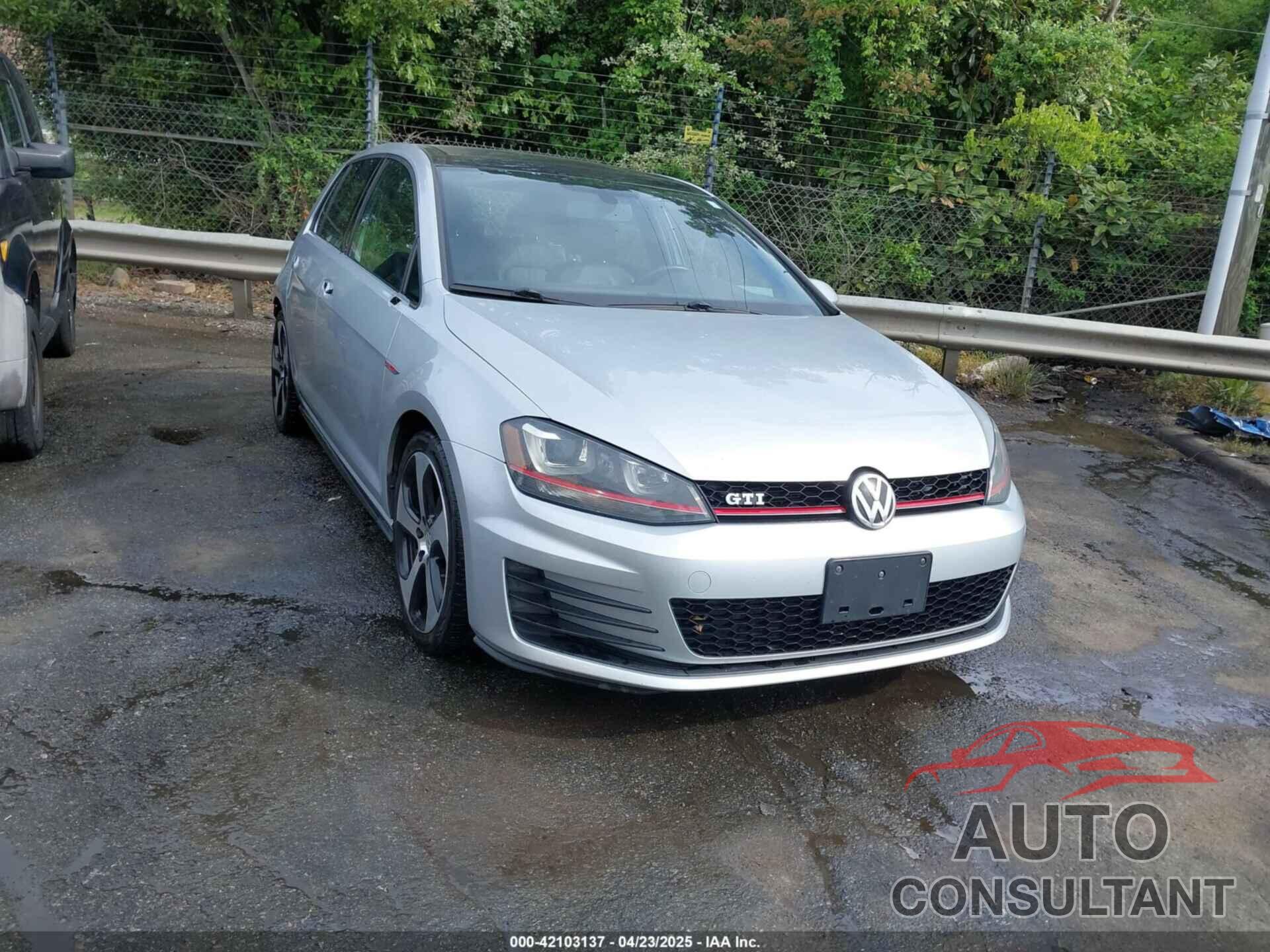 VOLKSWAGEN GOLF GTI 2015 - 3VW4T7AU6FM052125