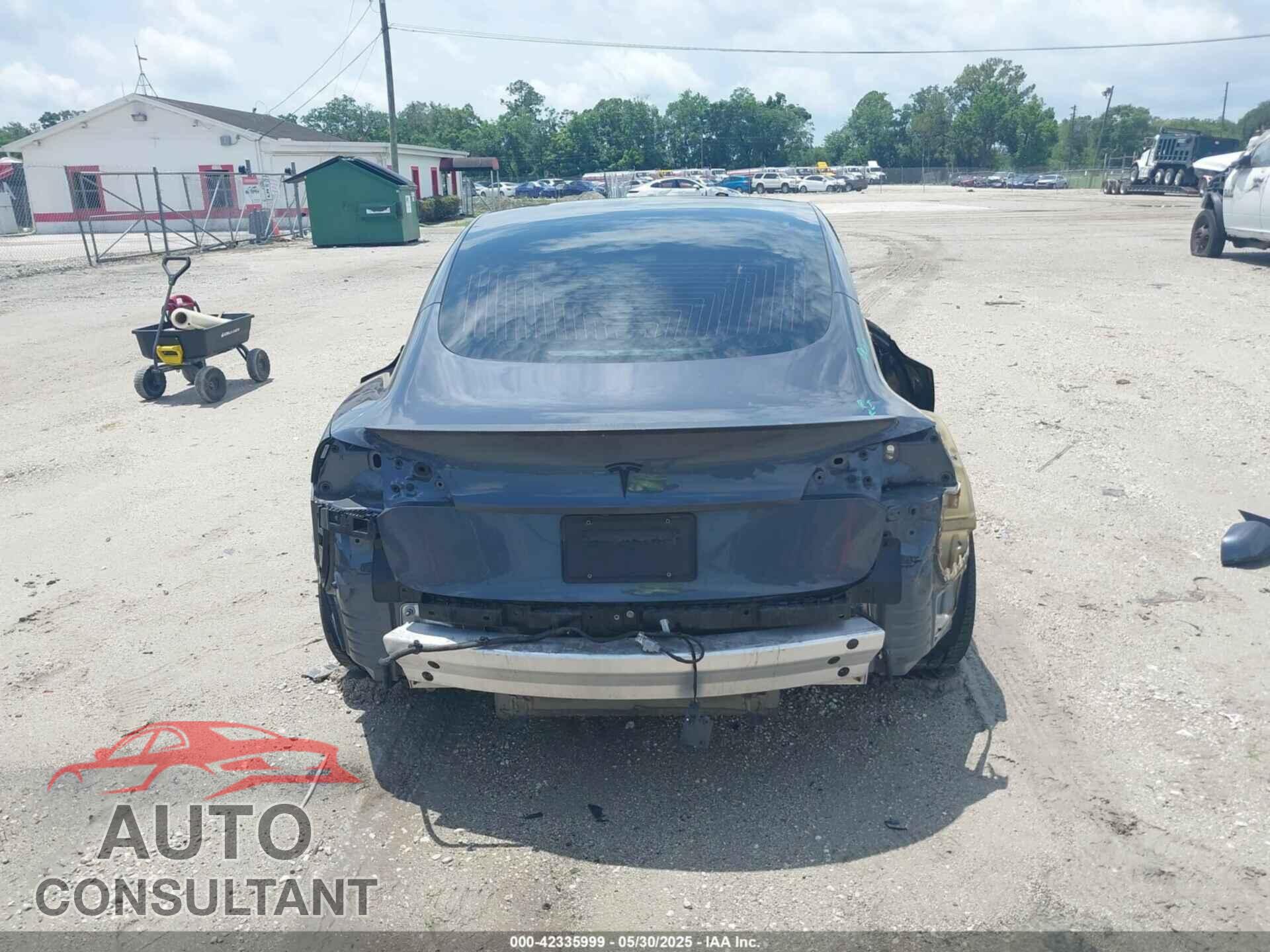 TESLA MODEL 3 2019 - 5YJ3E1EBXKF407245