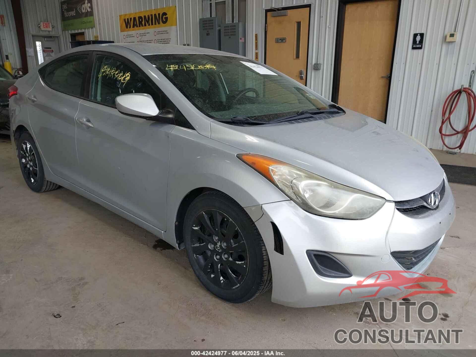 HYUNDAI ELANTRA 2012 - 5NPDH4AE3CH066187
