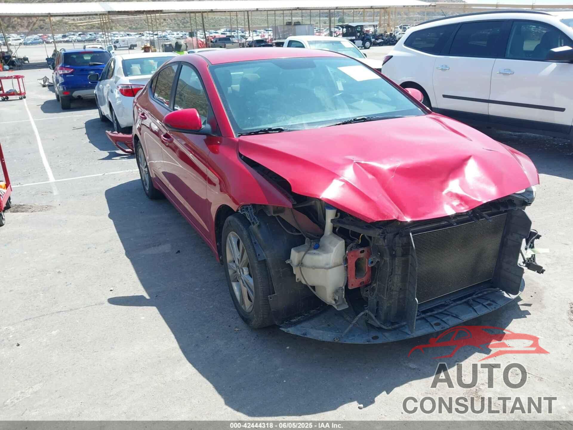 HYUNDAI ELANTRA 2018 - KMHD84LF2JU474698
