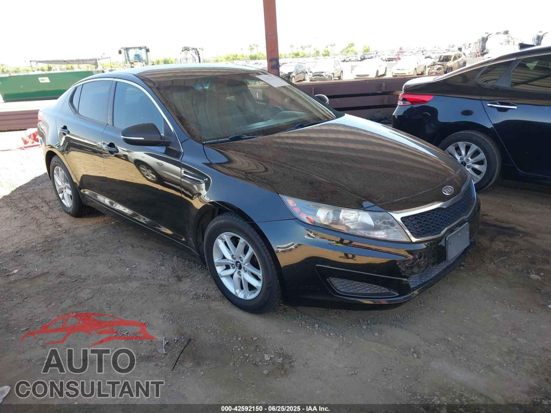 KIA OPTIMA 2011 - KNAGM4A77B5145304