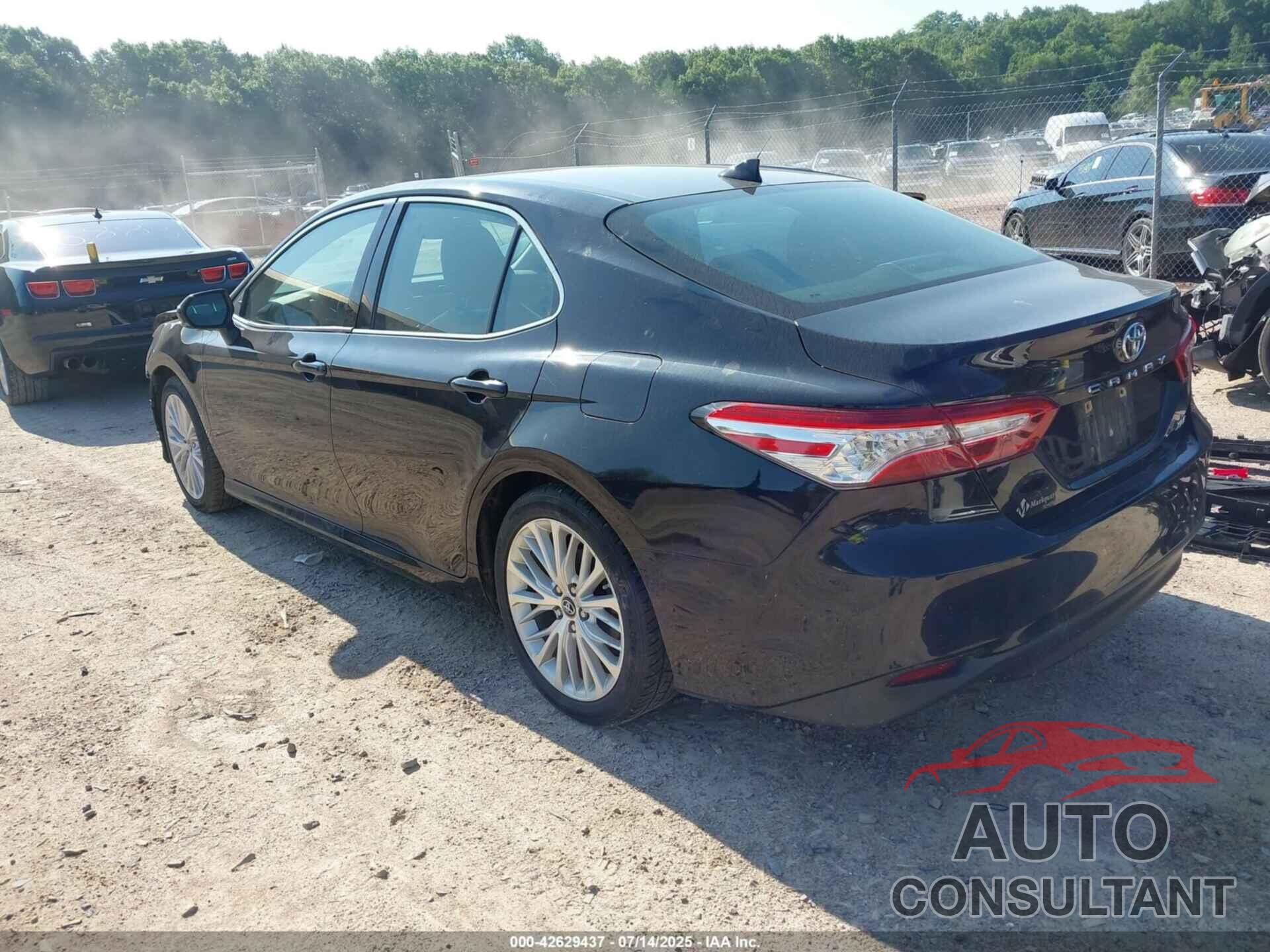 TOYOTA CAMRY 2019 - 4T1B11HK0KU167290