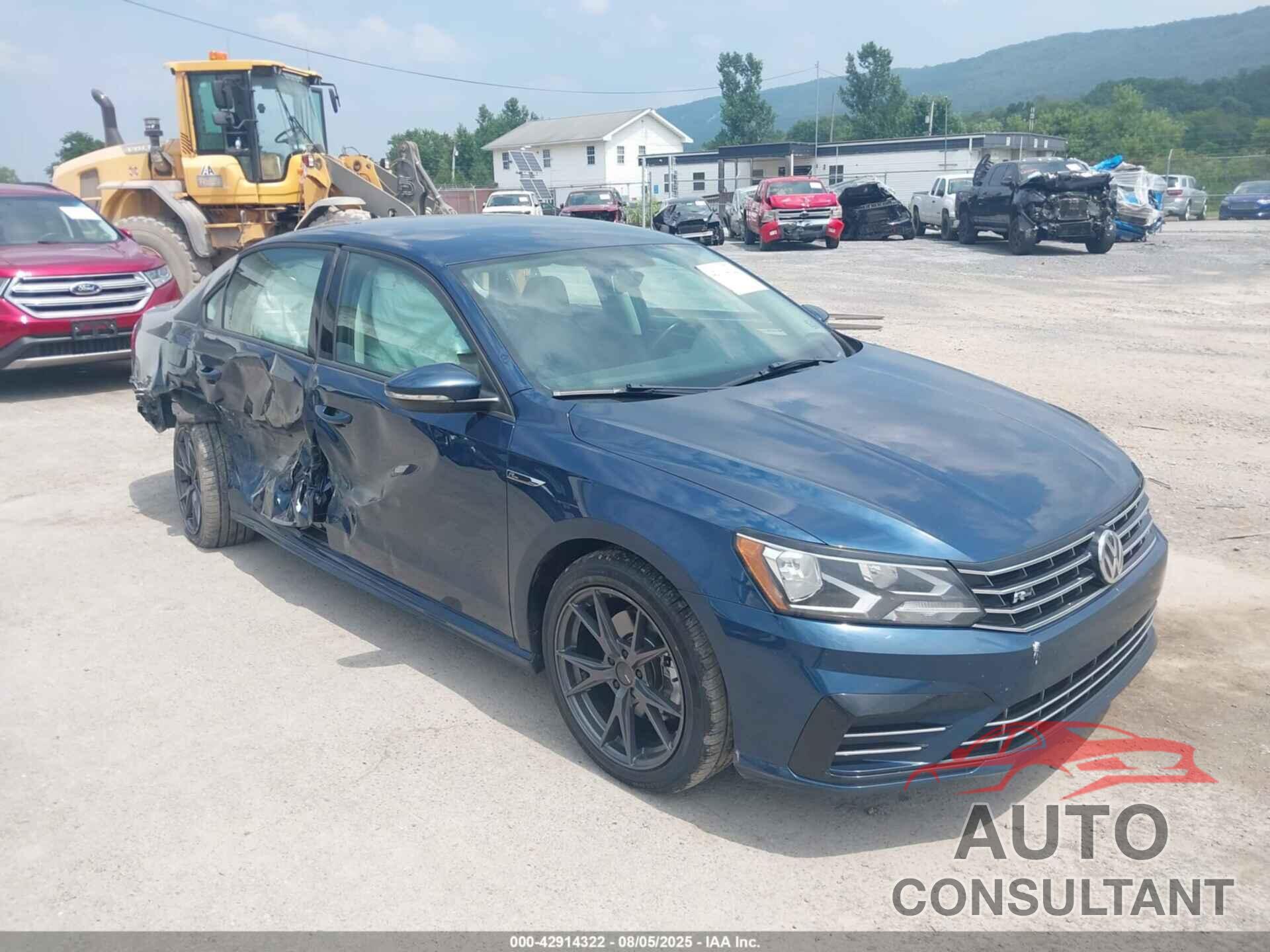 VOLKSWAGEN PASSAT 2018 - 1VWAA7A38JC039791