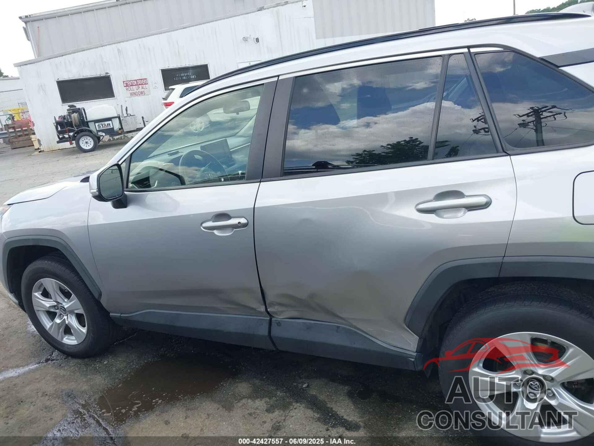 TOYOTA RAV4 2019 - JTMW1RFV1KD505216
