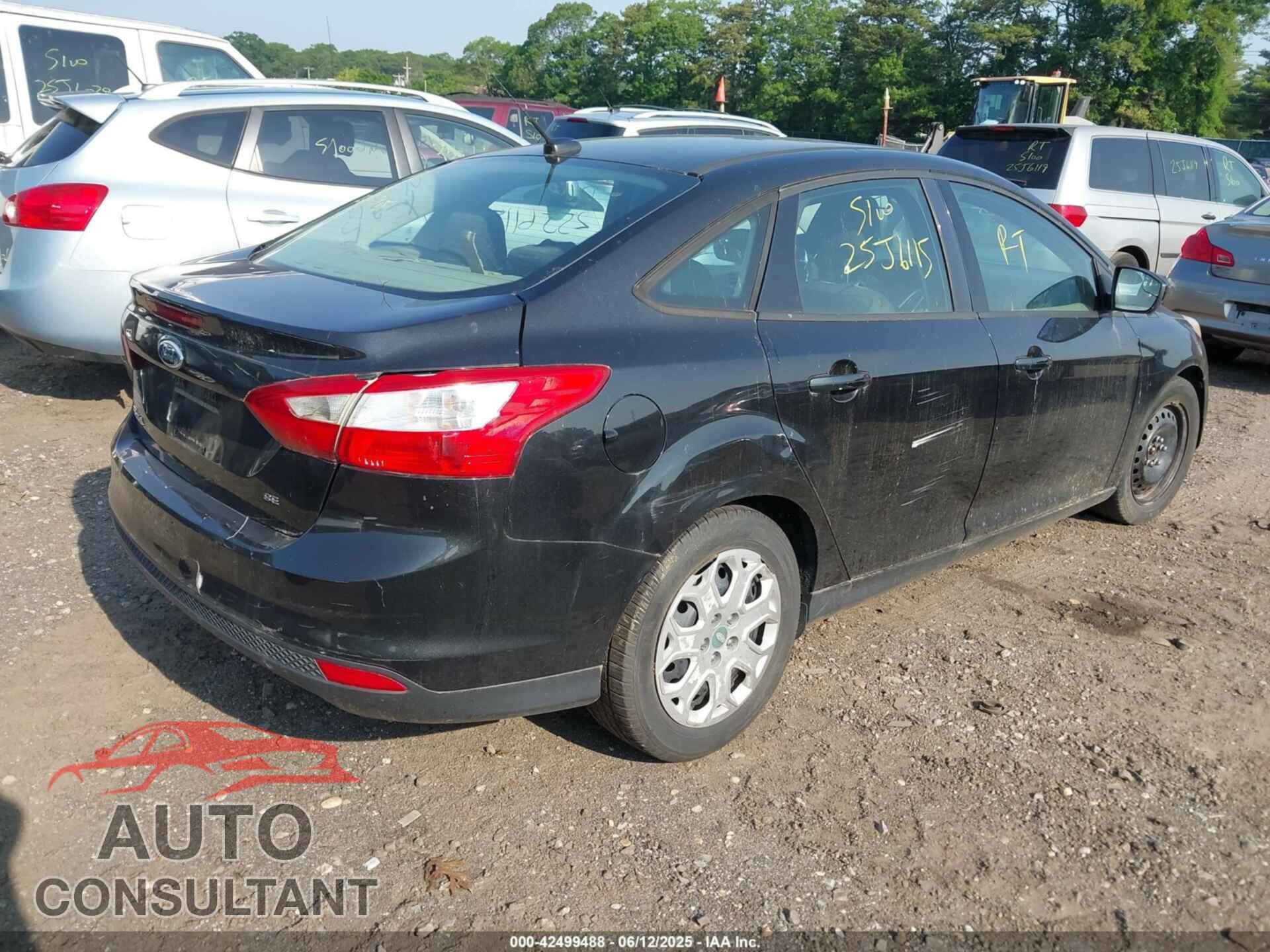 FORD FOCUS 2012 - 1FAHP3F28CL114345