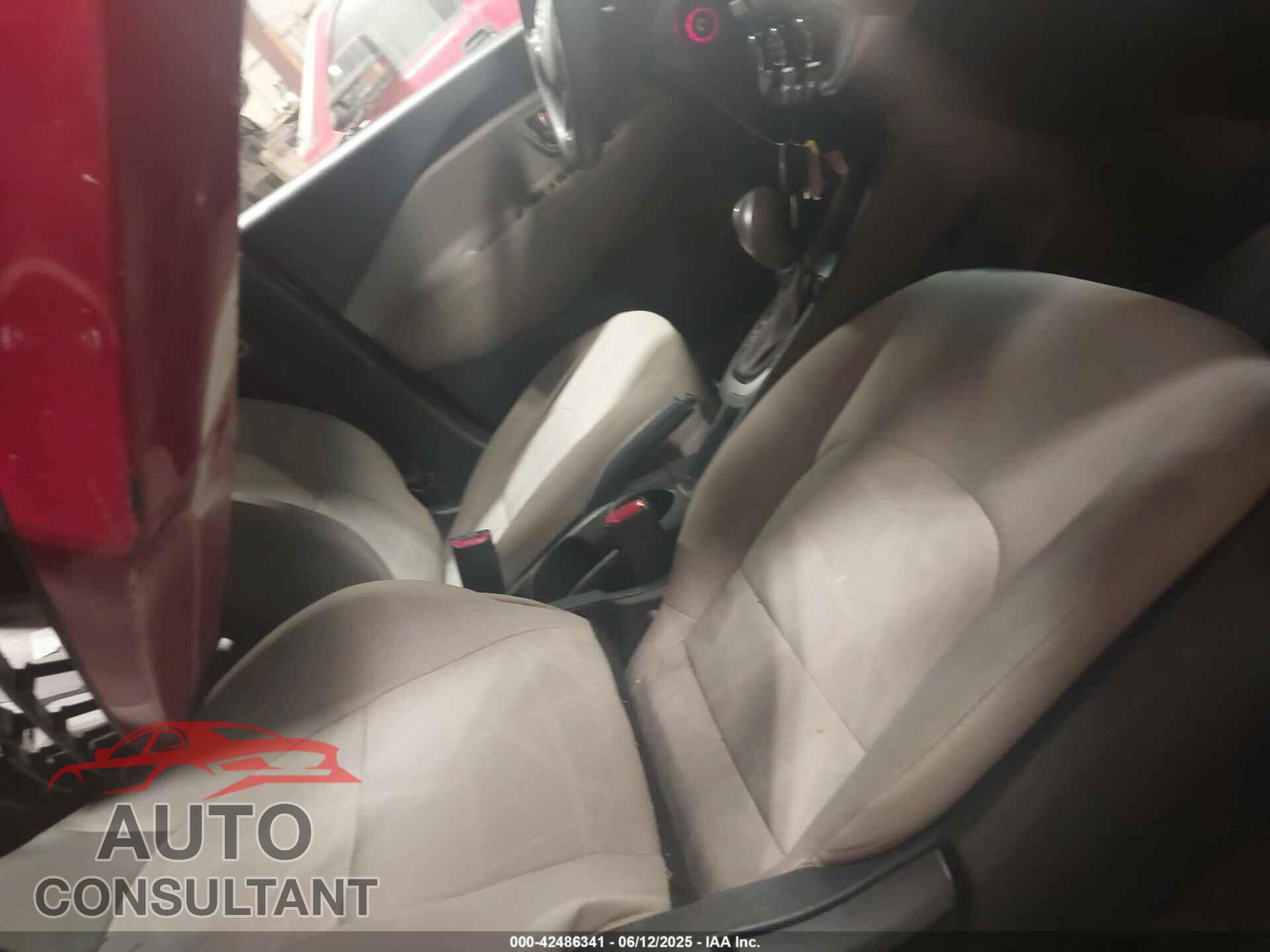 KIA RIO 2014 - KNADM4A38E6370958