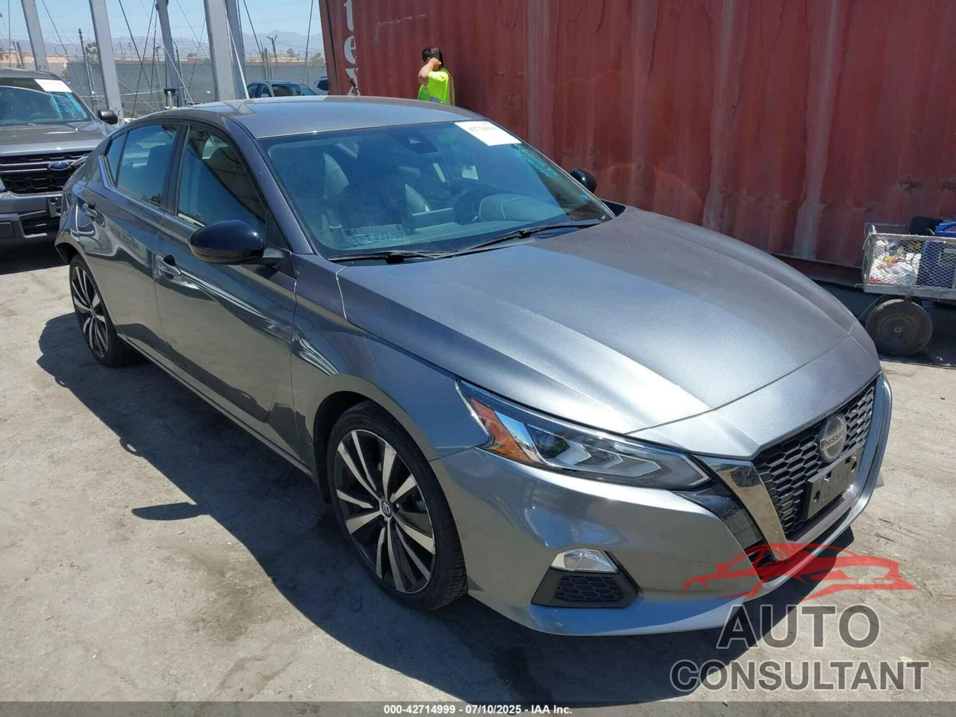 NISSAN ALTIMA 2021 - 1N4BL4CV4MN422656