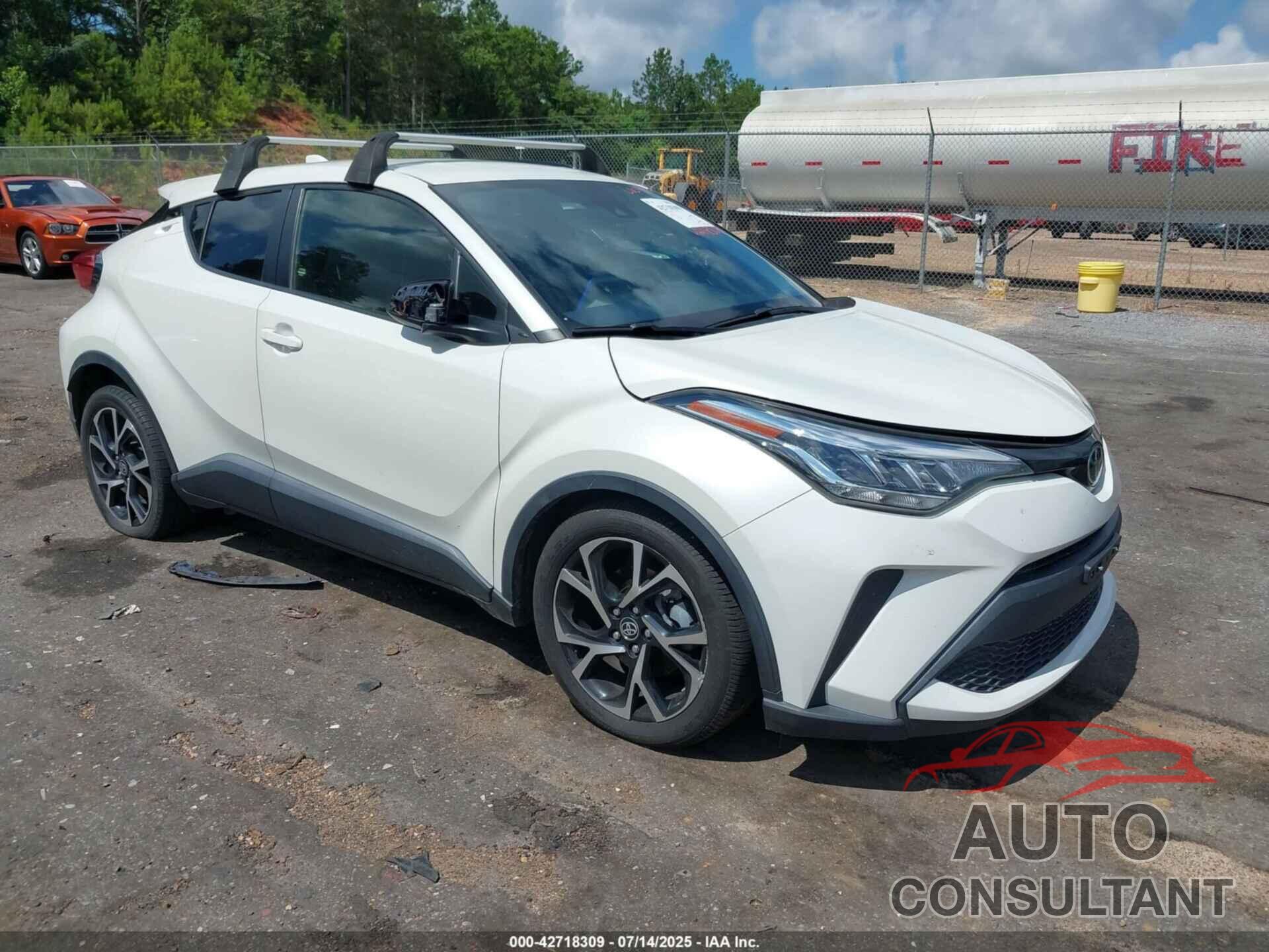 TOYOTA C-HR 2020 - JTNKHMBX2L1080317