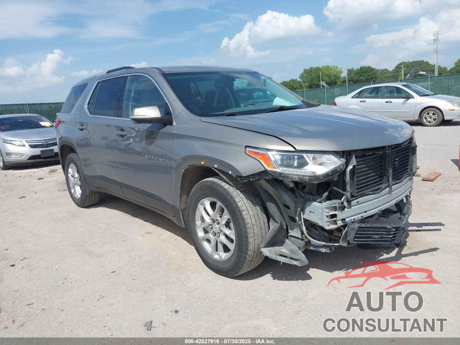 CHEVROLET TRAVERSE 2018 - 1GNERGKW3JJ131979