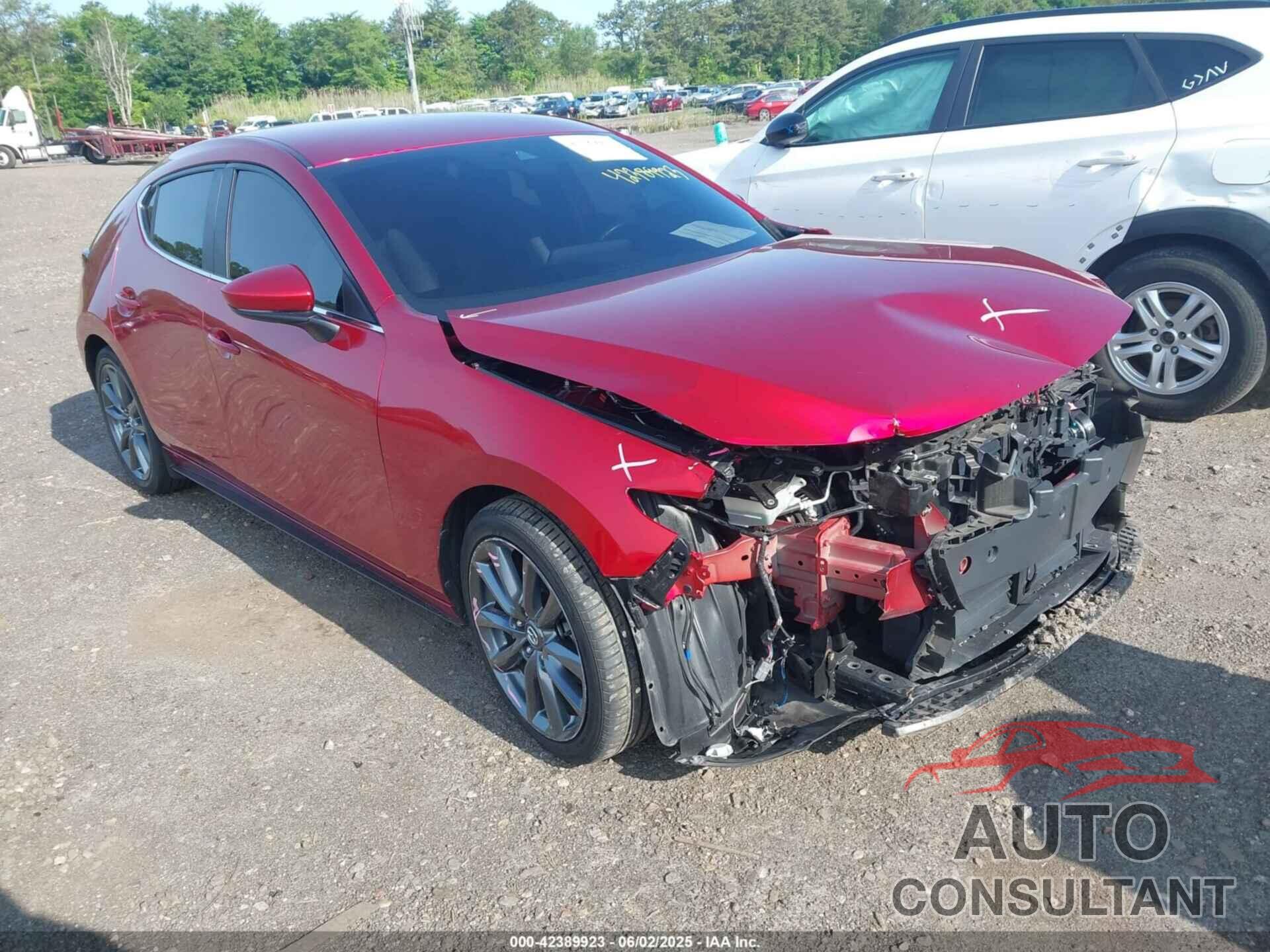 MAZDA MAZDA3 2019 - JM1BPAMM5K1115830