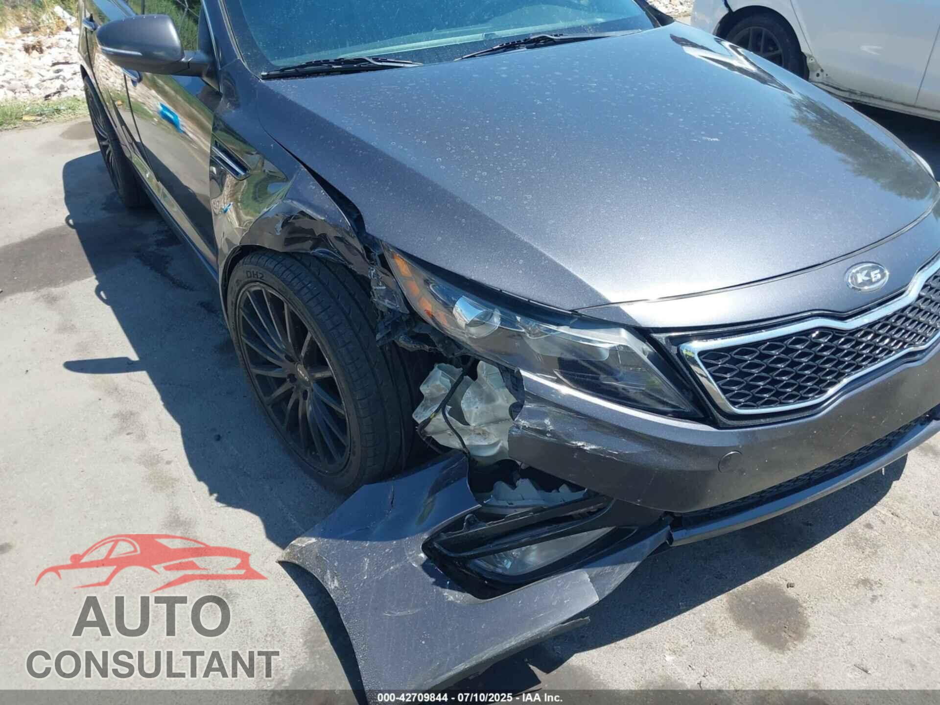 KIA OPTIMA 2011 - KNAGR4A60B5091367