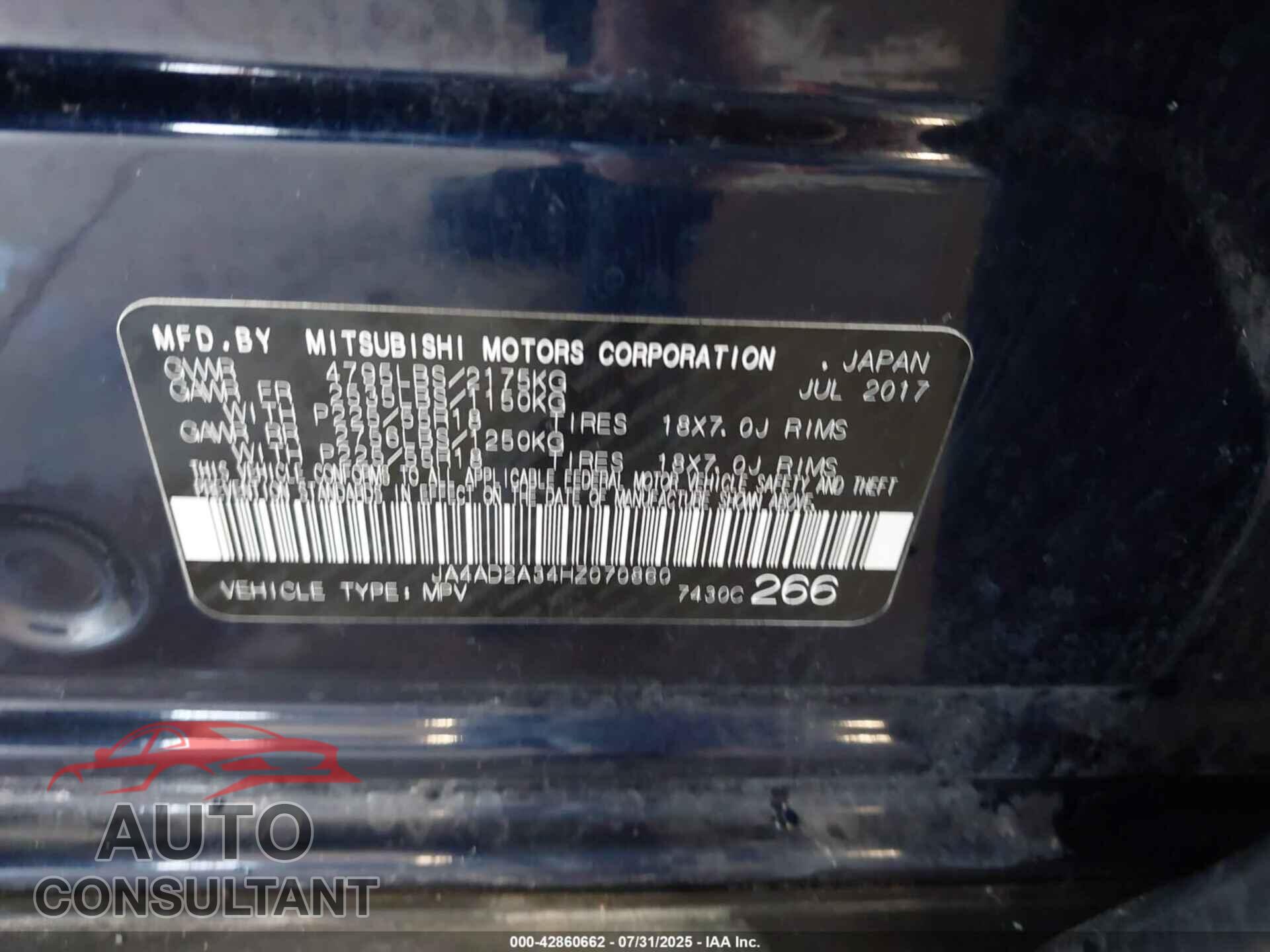 MITSUBISHI OUTLANDER 2017 - JA4AD2A34HZ070860