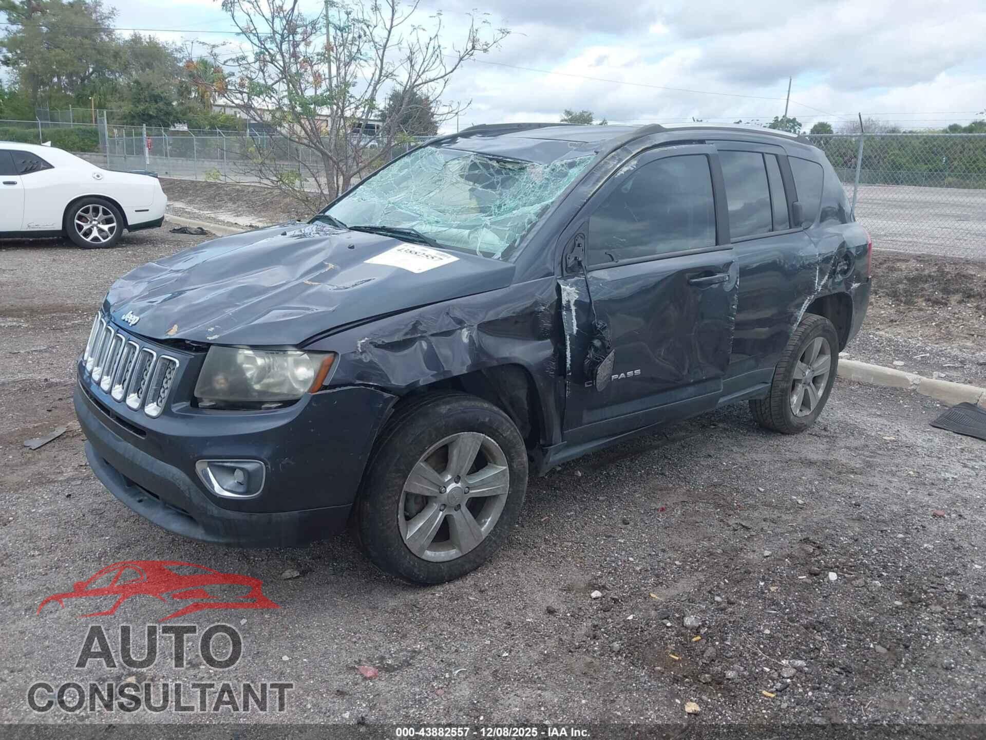 JEEP COMPASS 2015 - 1C4NJCEA2FD236334