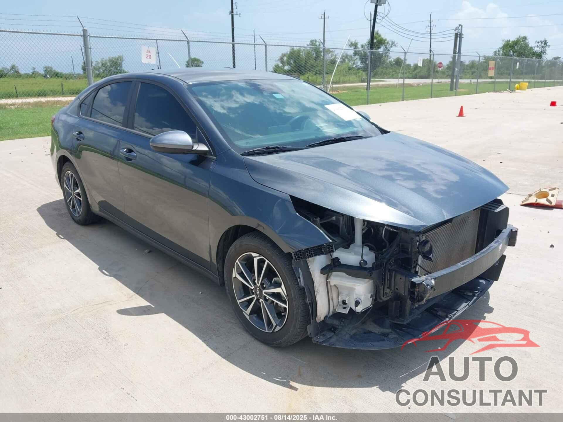 KIA FORTE 2023 - 3KPF24AD8PE644988