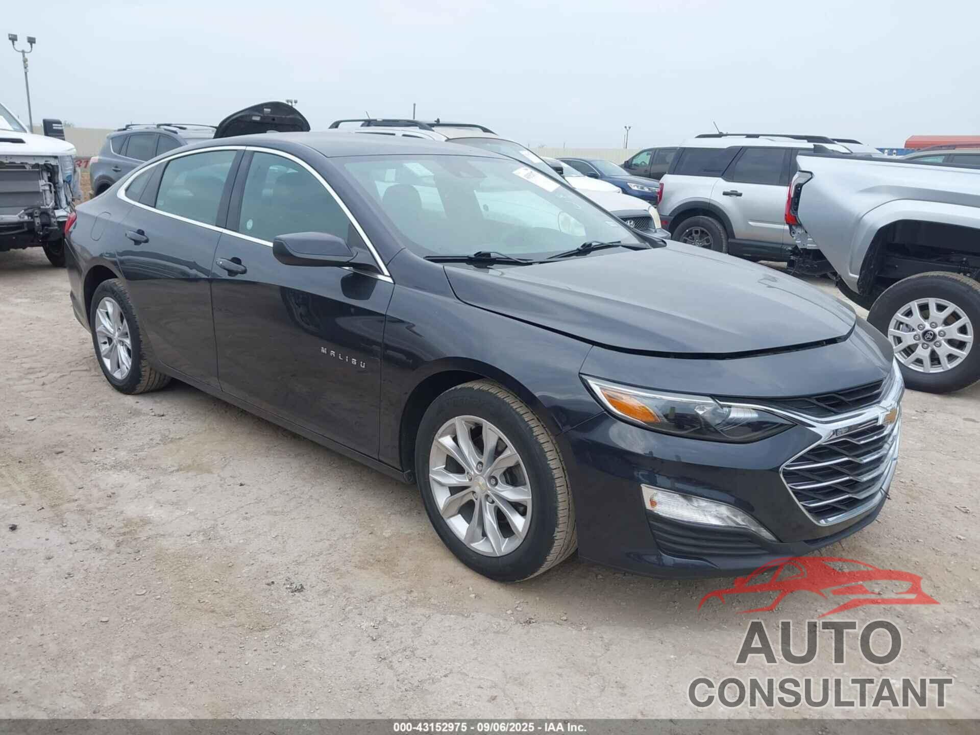 CHEVROLET MALIBU 2023 - 1G1ZD5ST5PF195710