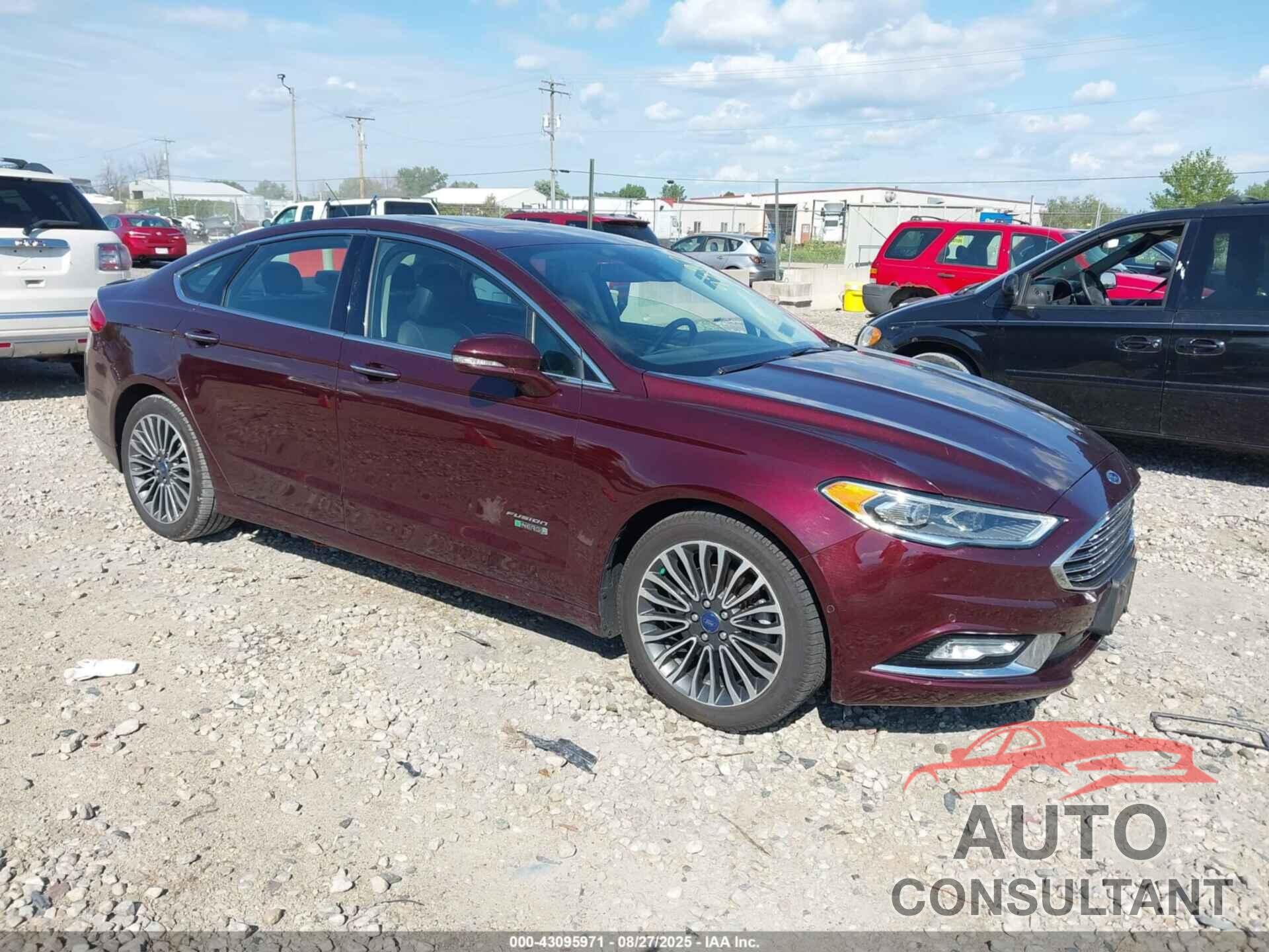 FORD FUSION ENERGI 2017 - 3FA6P0SU7HR197028