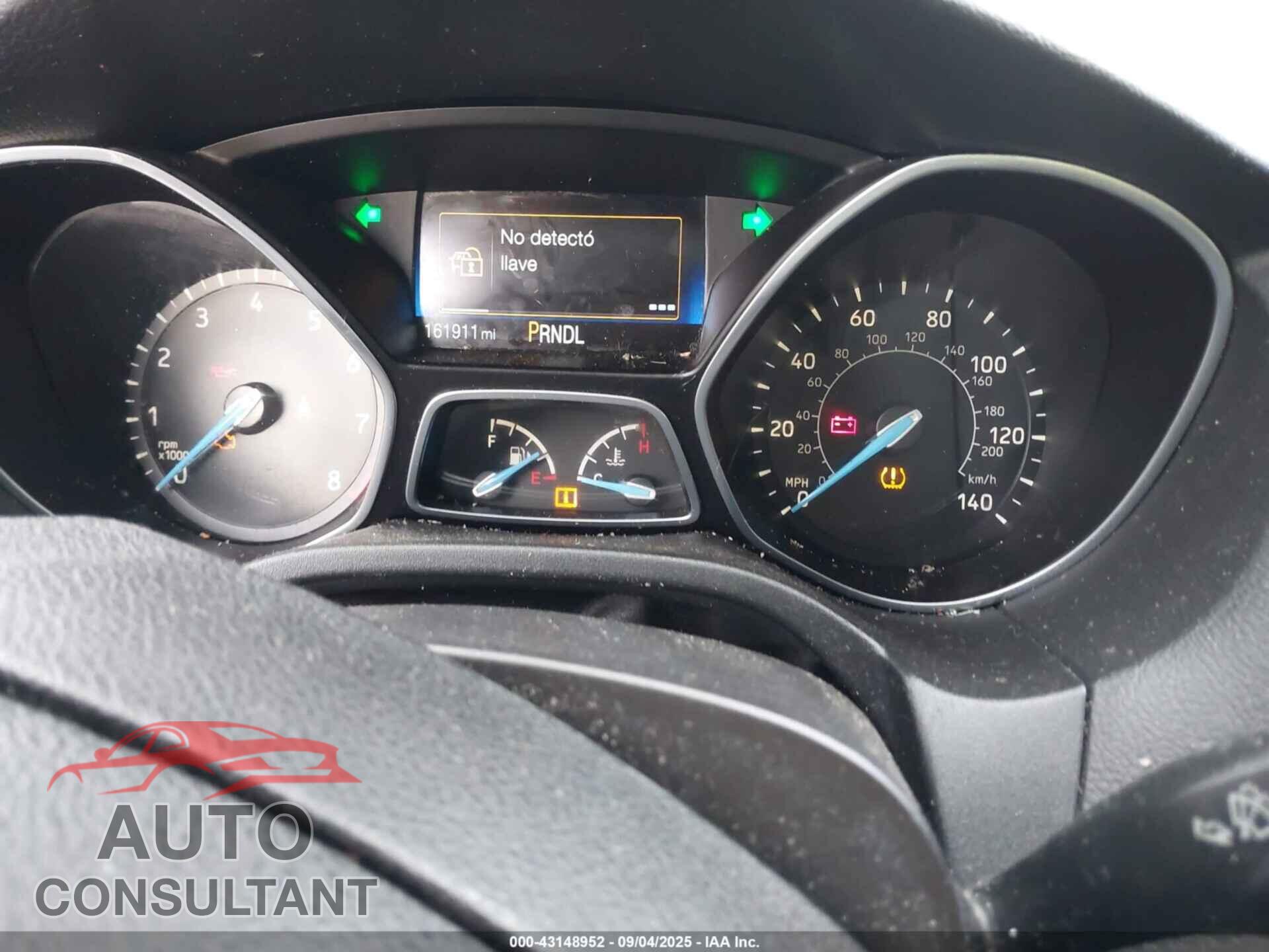 FORD FOCUS 2015 - 1FADP3F24FL206880
