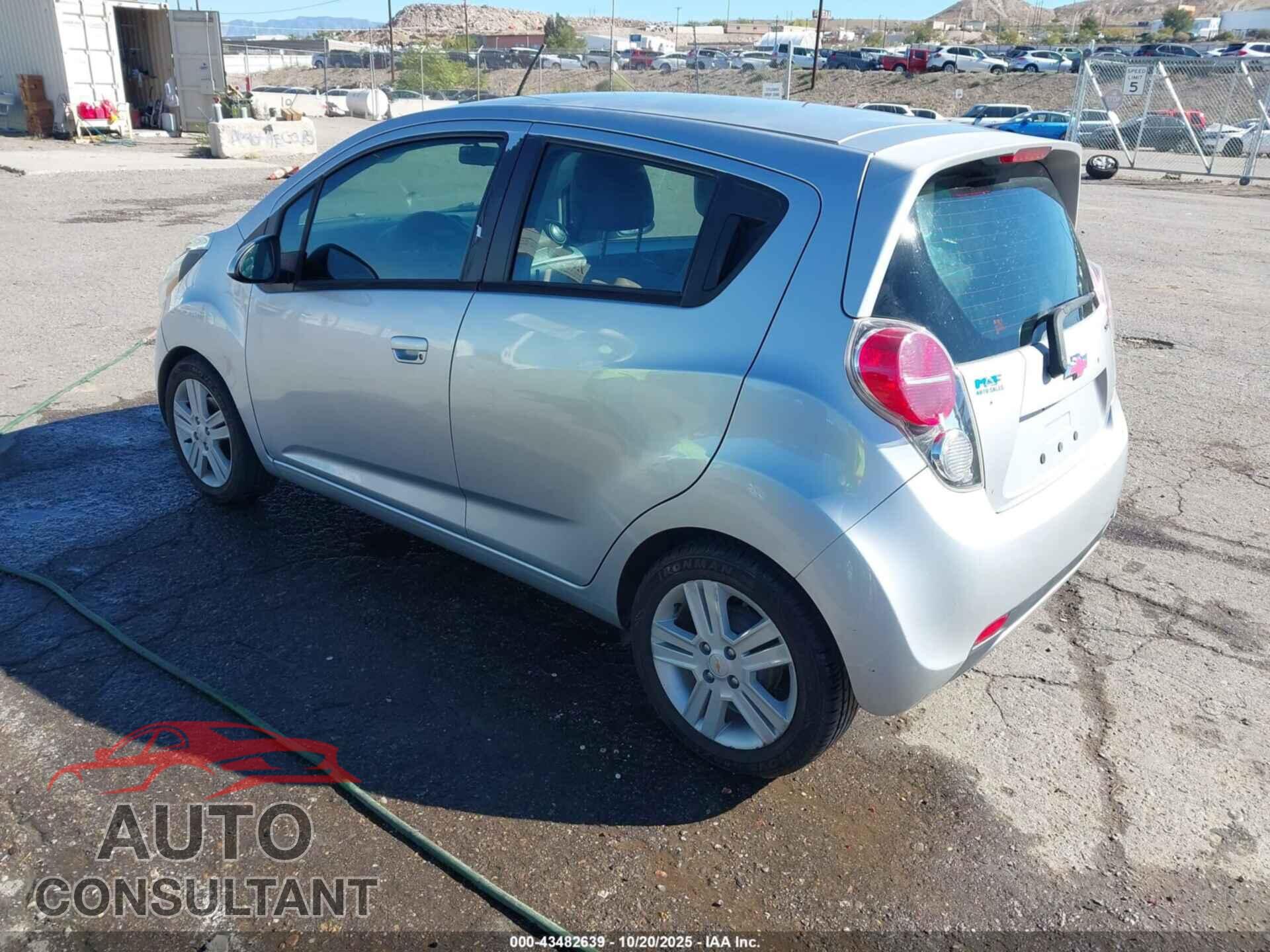 CHEVROLET SPARK 2015 - KL8CD6S97FC802433