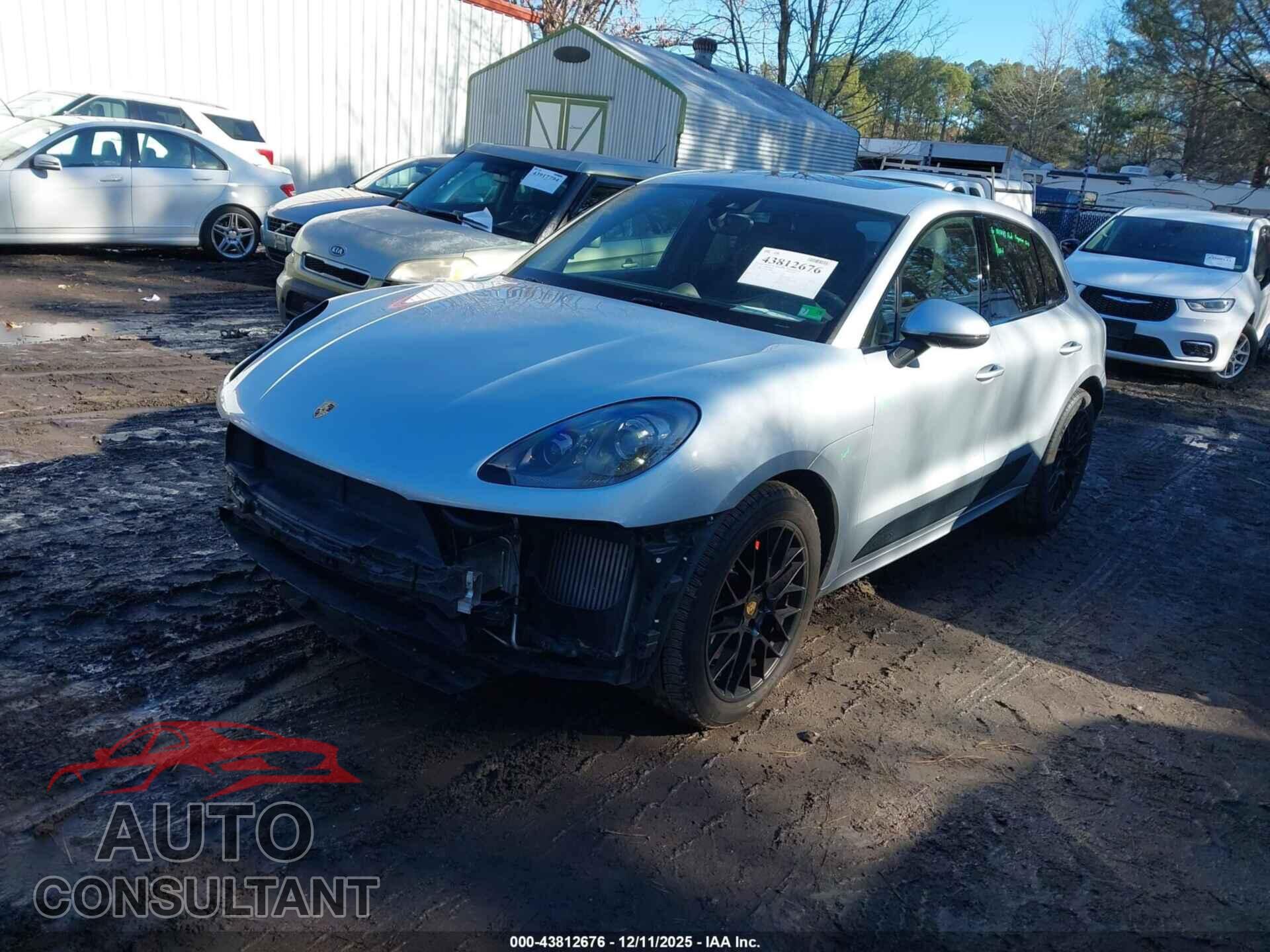 PORSCHE MACAN 2017 - WP1AG2A51HLB55882