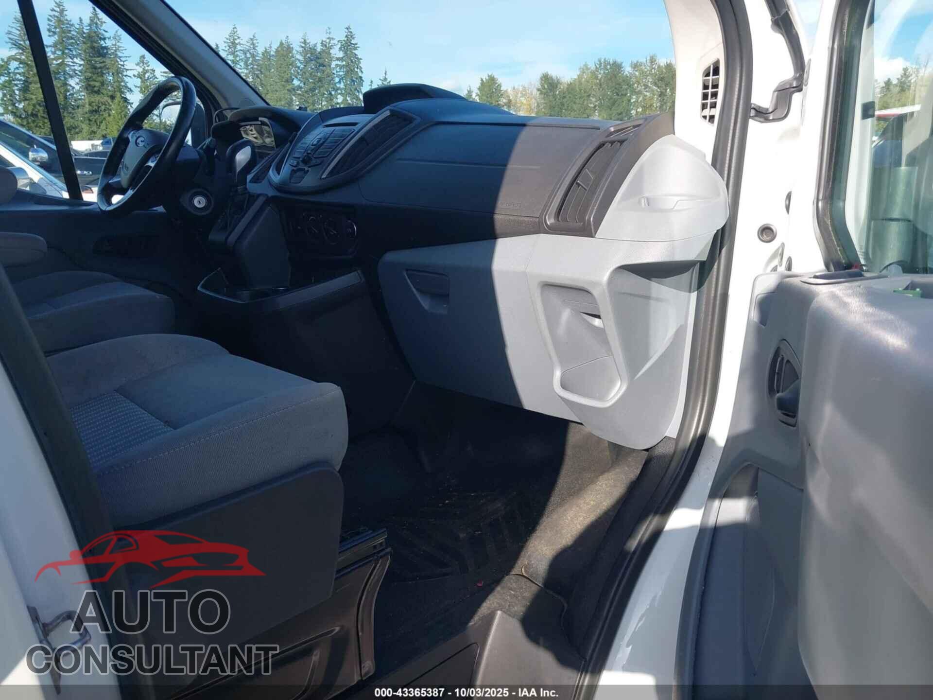 FORD TRANSIT-150 2016 - 1FTYE1CM1GKB15519