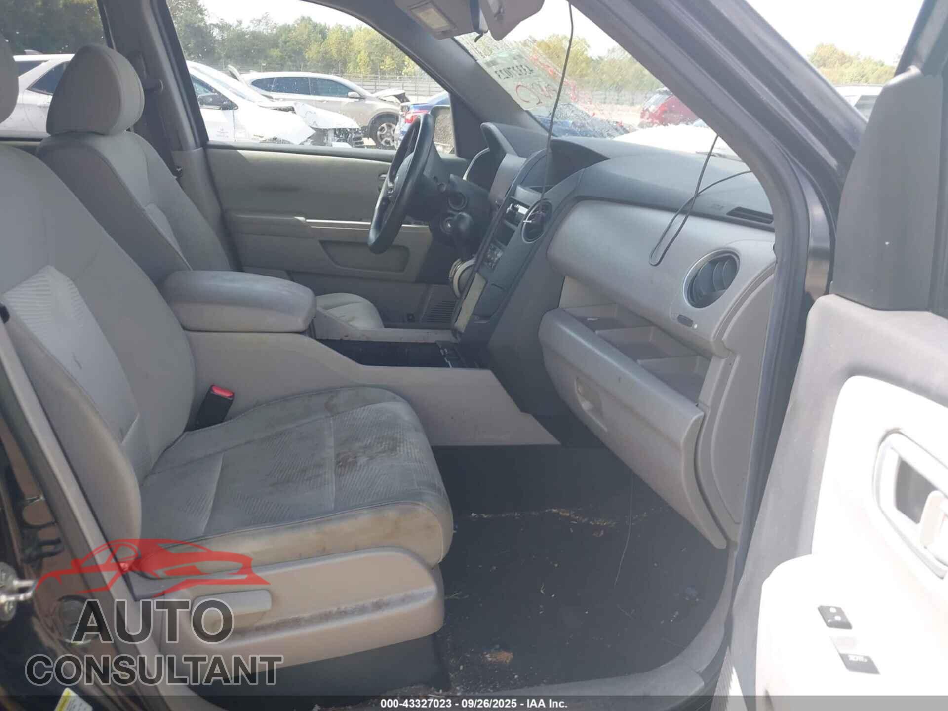 HONDA PILOT 2012 - 5FNYF3H2XCB017726