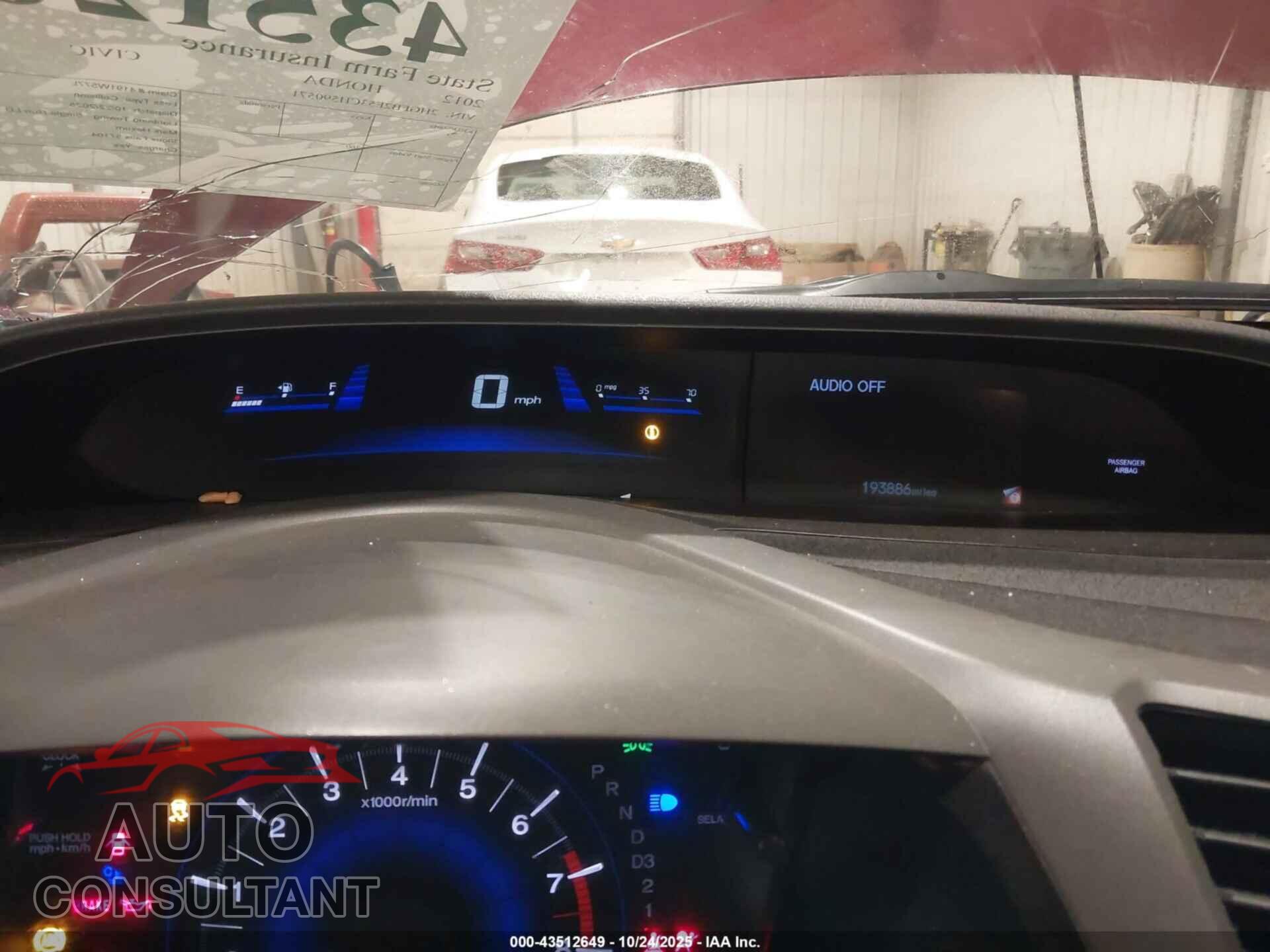 HONDA CIVIC 2012 - 2HGFB2F53CH590571
