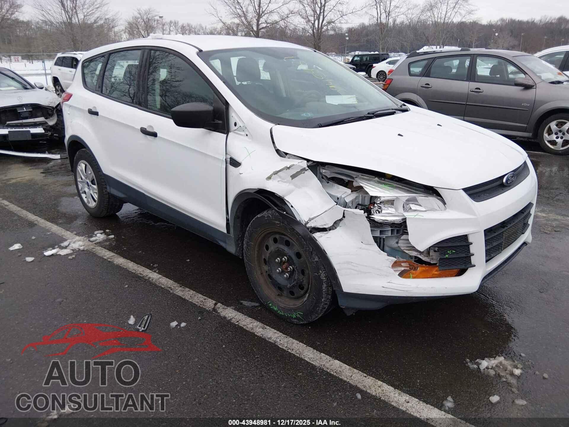 FORD ESCAPE 2016 - 1FMCU0F72GUA01283