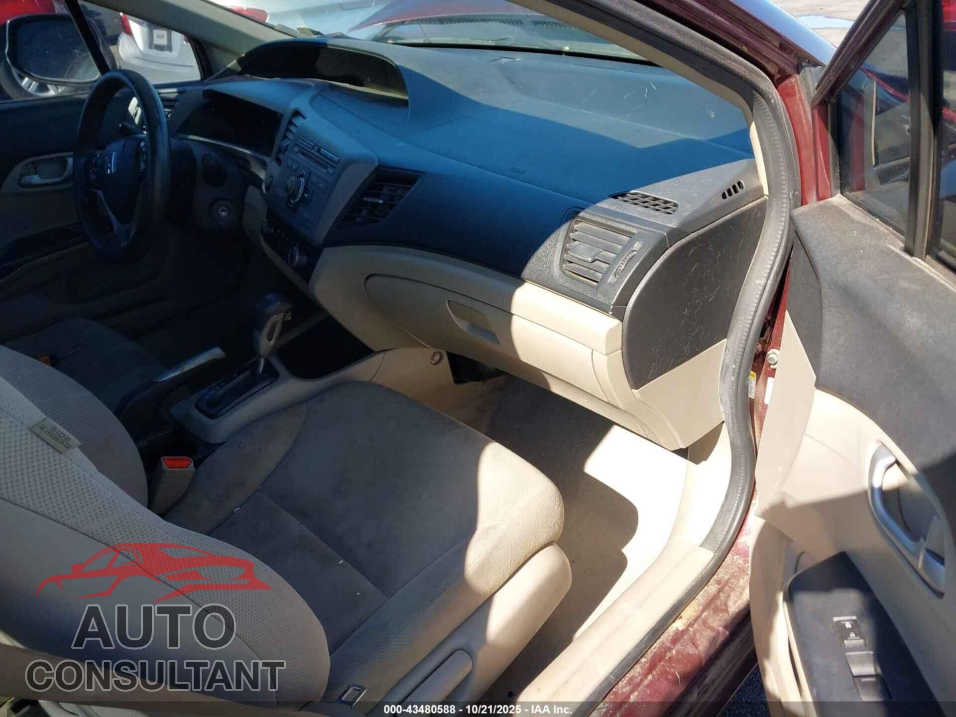 HONDA CIVIC 2012 - 19XFB2F56CE095632