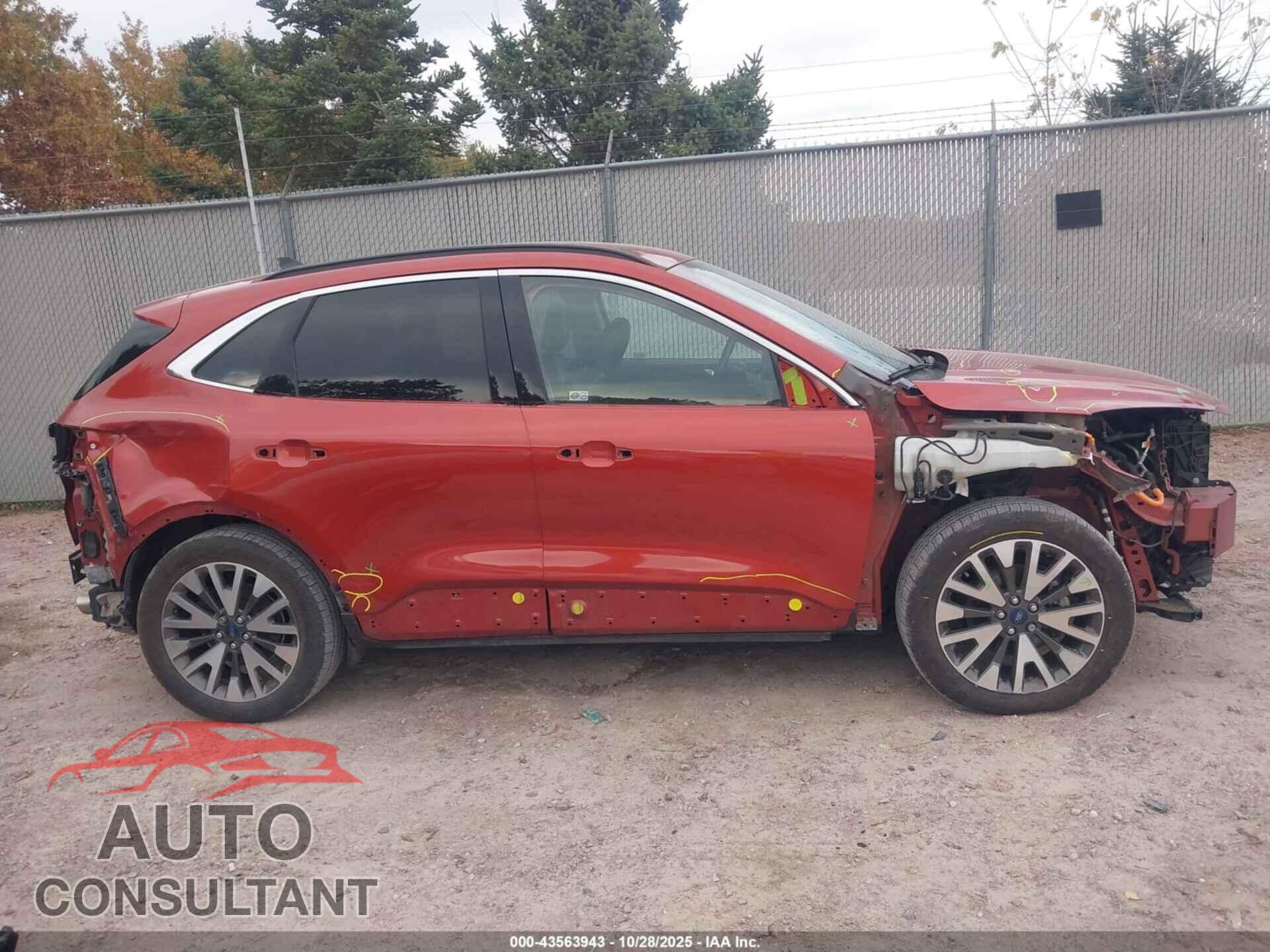 FORD ESCAPE 2020 - 1FMCU9DZ6LUA42759