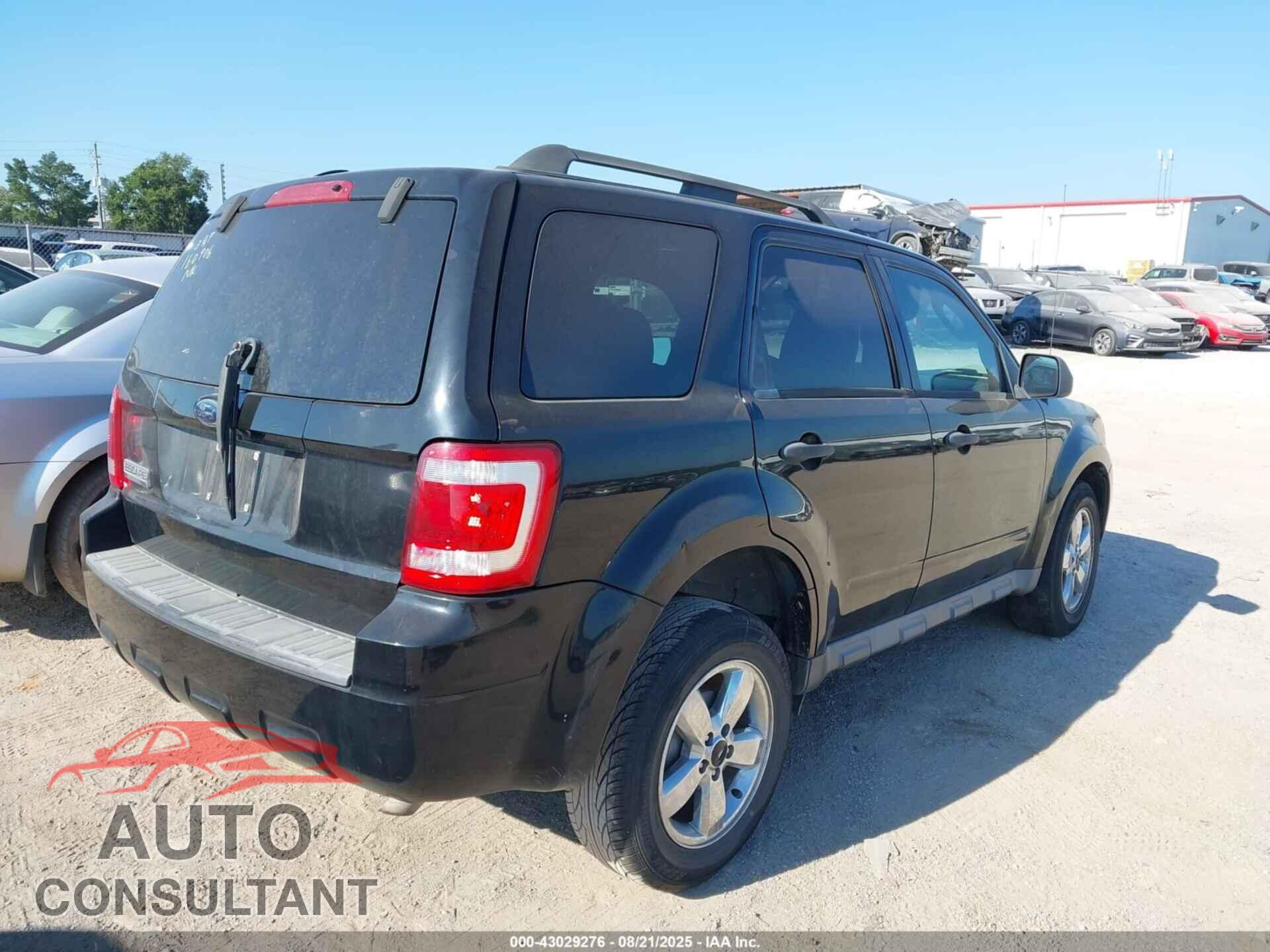 FORD ESCAPE 2009 - 1FMCU03G69KB65526
