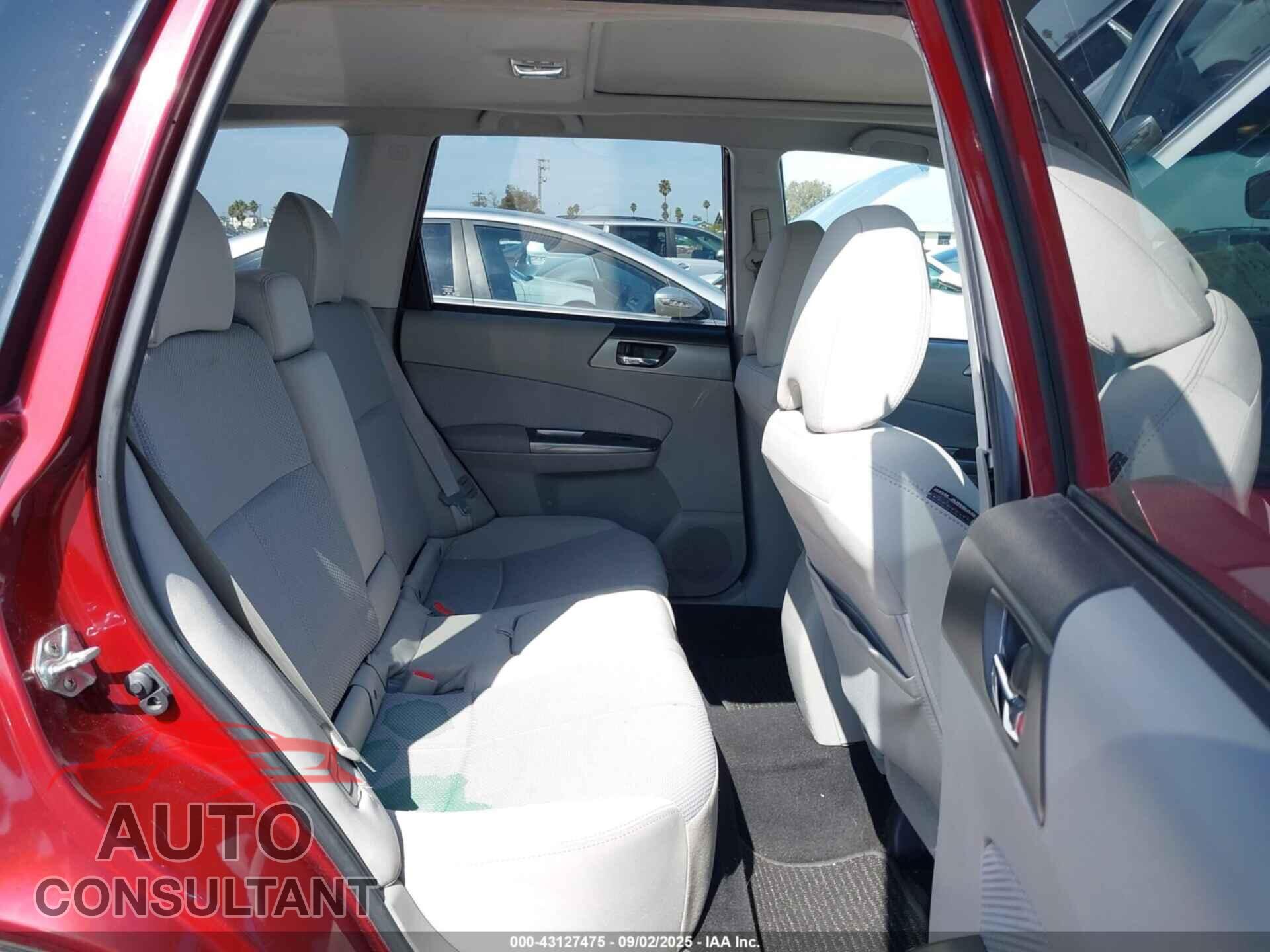 SUBARU FORESTER 2011 - JF2SHADC2BH725357