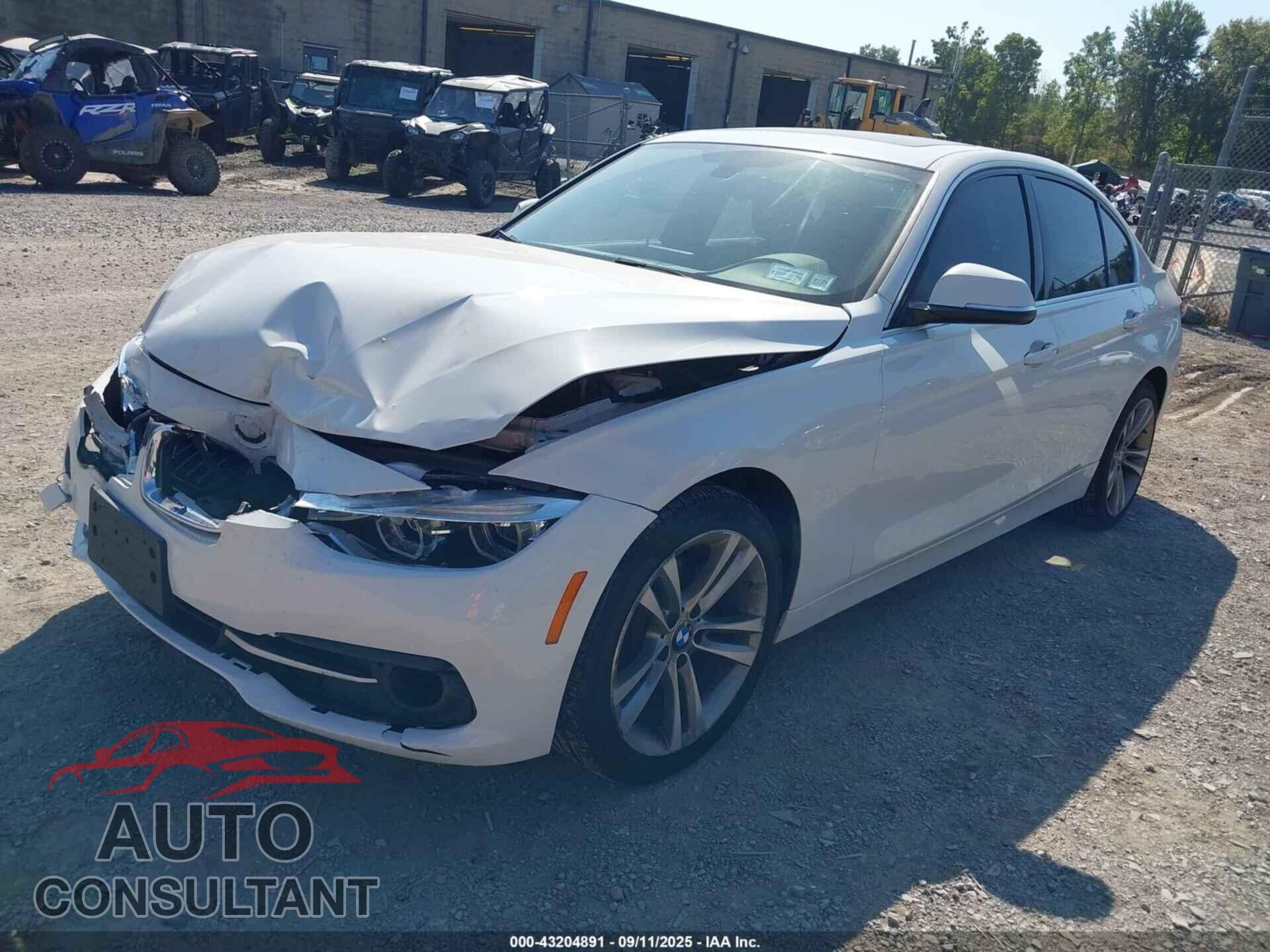 BMW 330I 2018 - WBA8D9G55JNU67106
