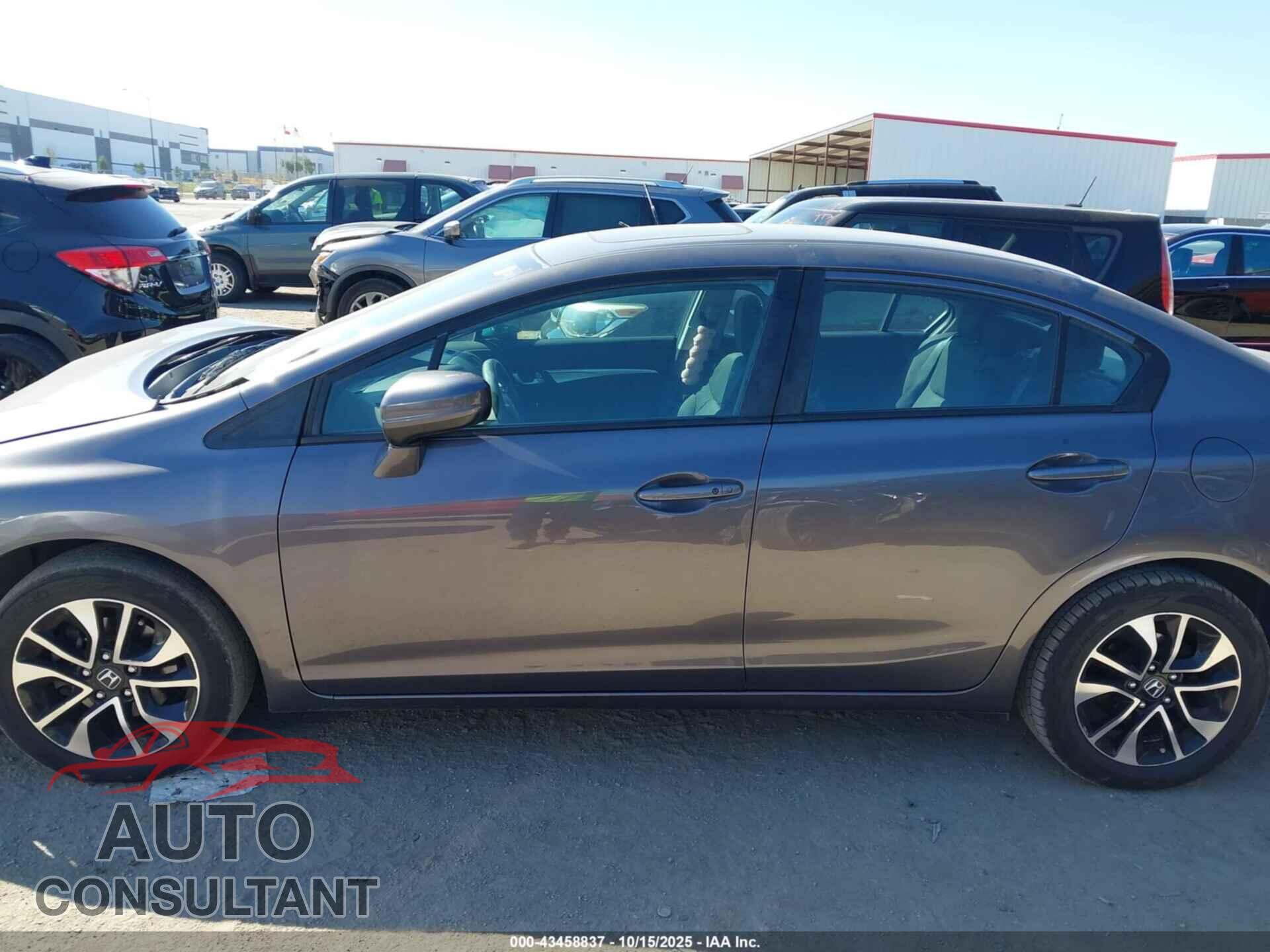 HONDA CIVIC 2015 - 19XFB2F80FE010833