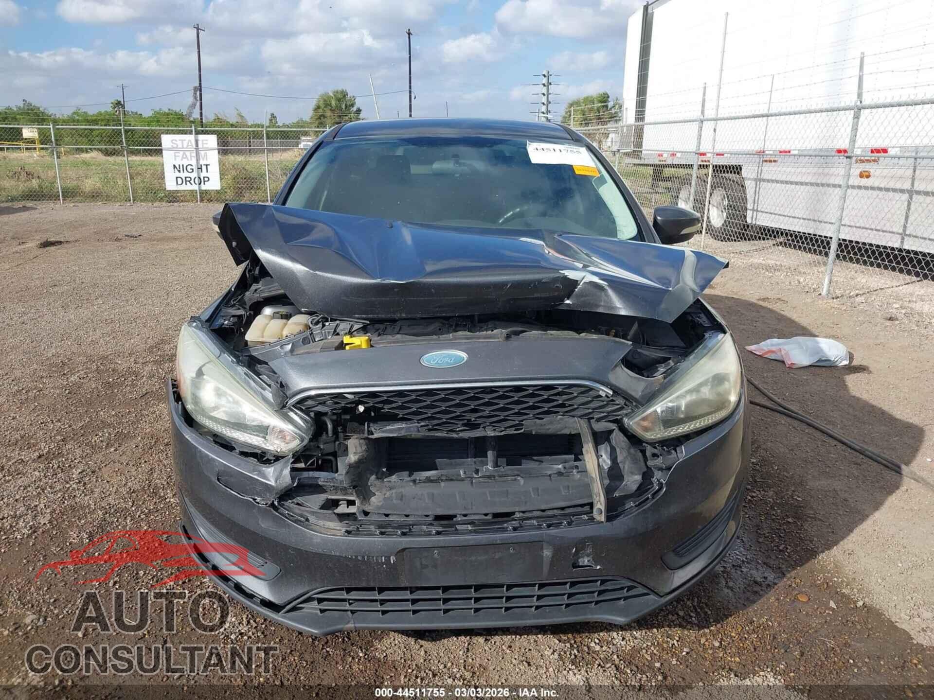 FORD FOCUS 2016 - 1FADP3F21GL391181