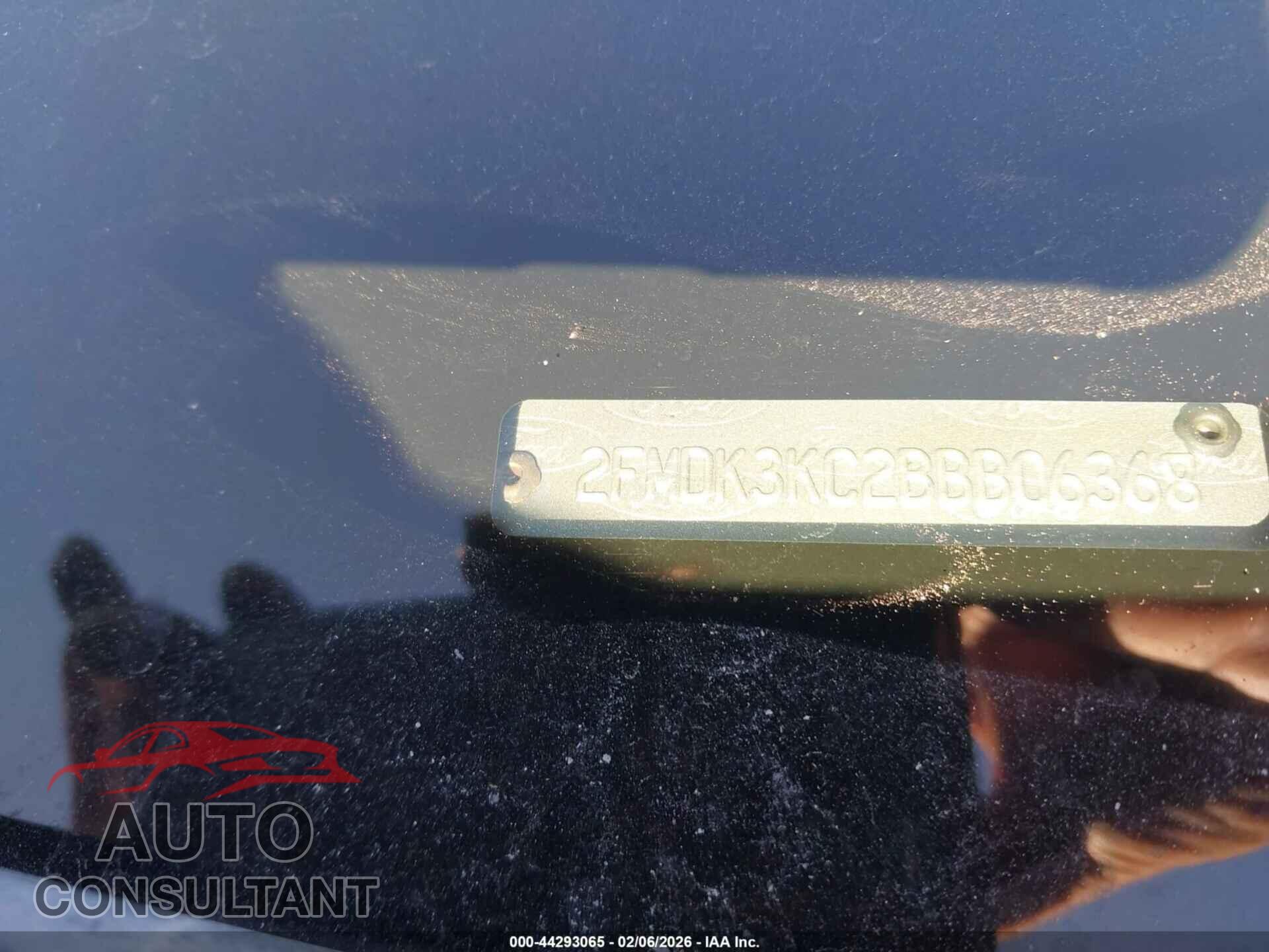 FORD EDGE 2011 - 2FMDK3KC2BBB06368
