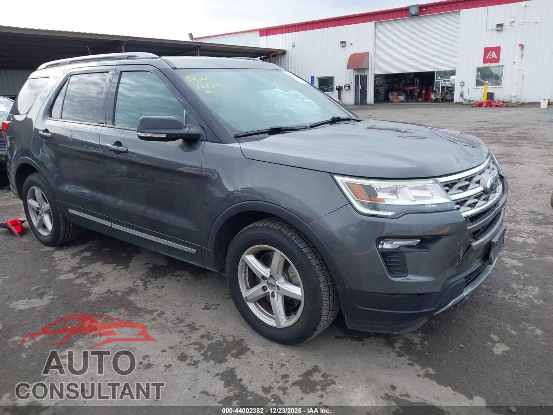 FORD EXPLORER 2018 - 1FM5K7D84JGB90477