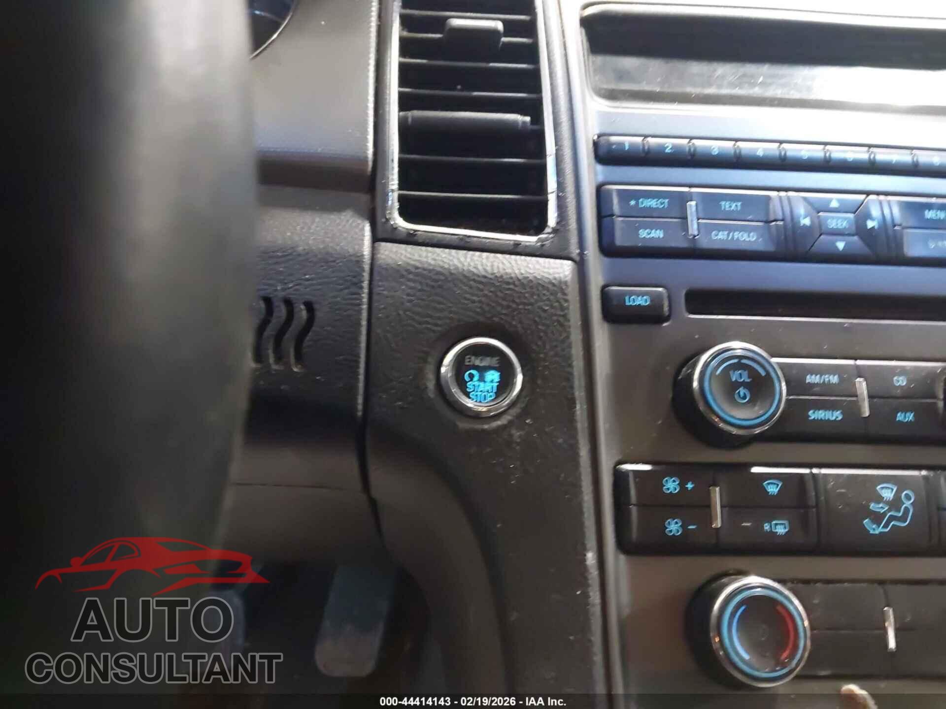 FORD TAURUS 2011 - 1FAHP2EW4BG112677