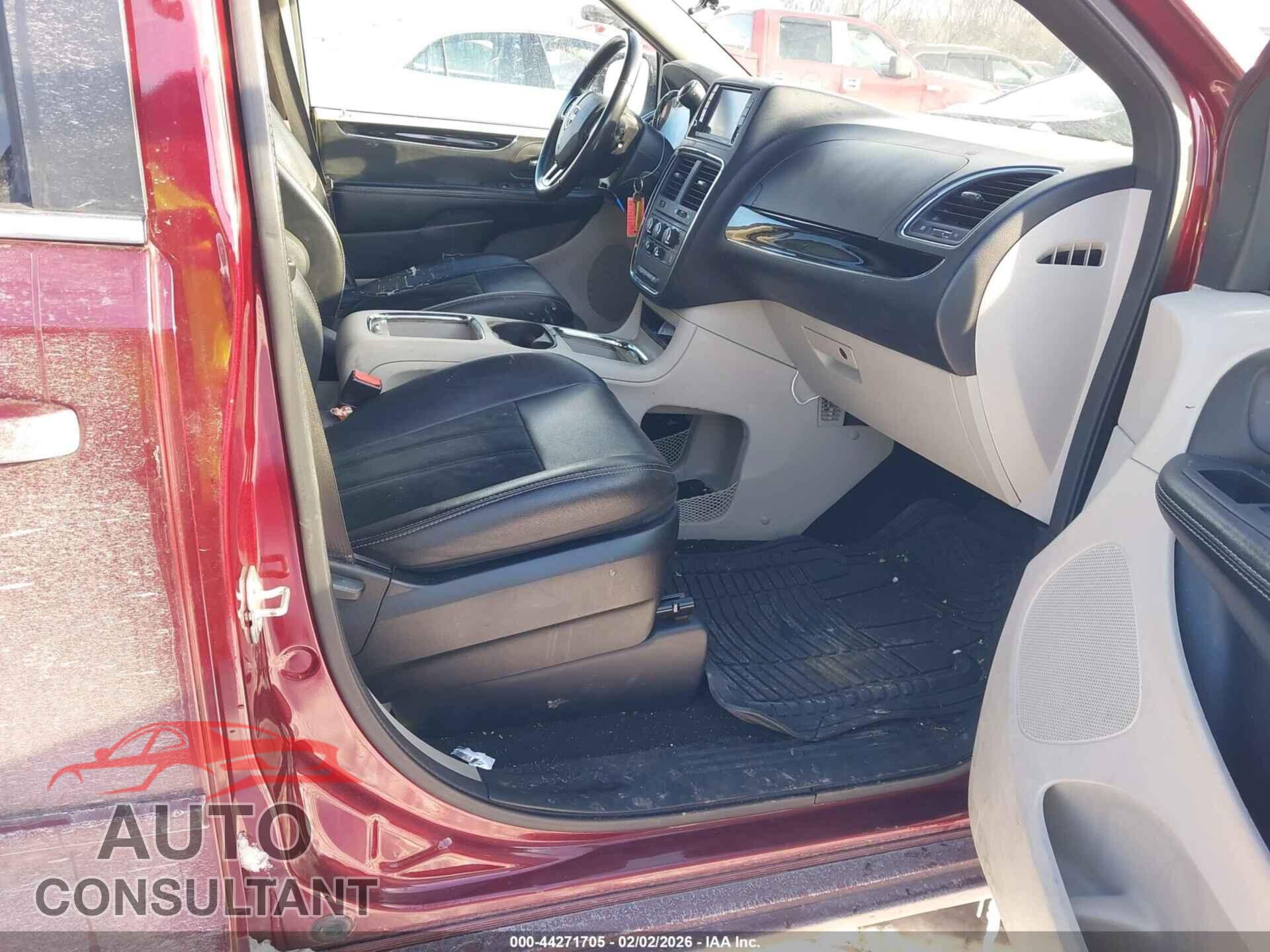 DODGE GRAND CARAVAN 2017 - 2C4RDGCG5HR616632