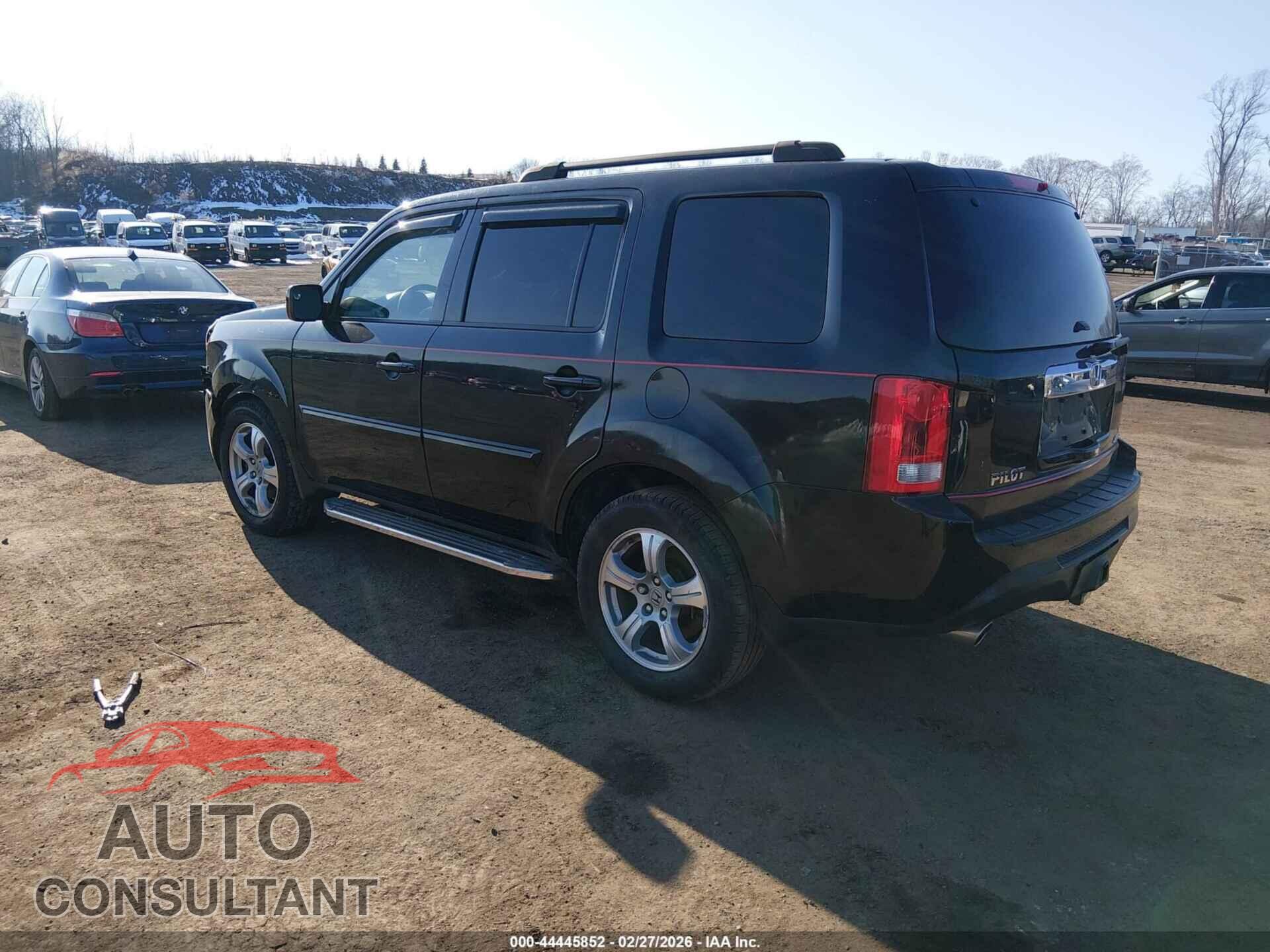HONDA PILOT 2014 - 5FNYF4H49EB002516