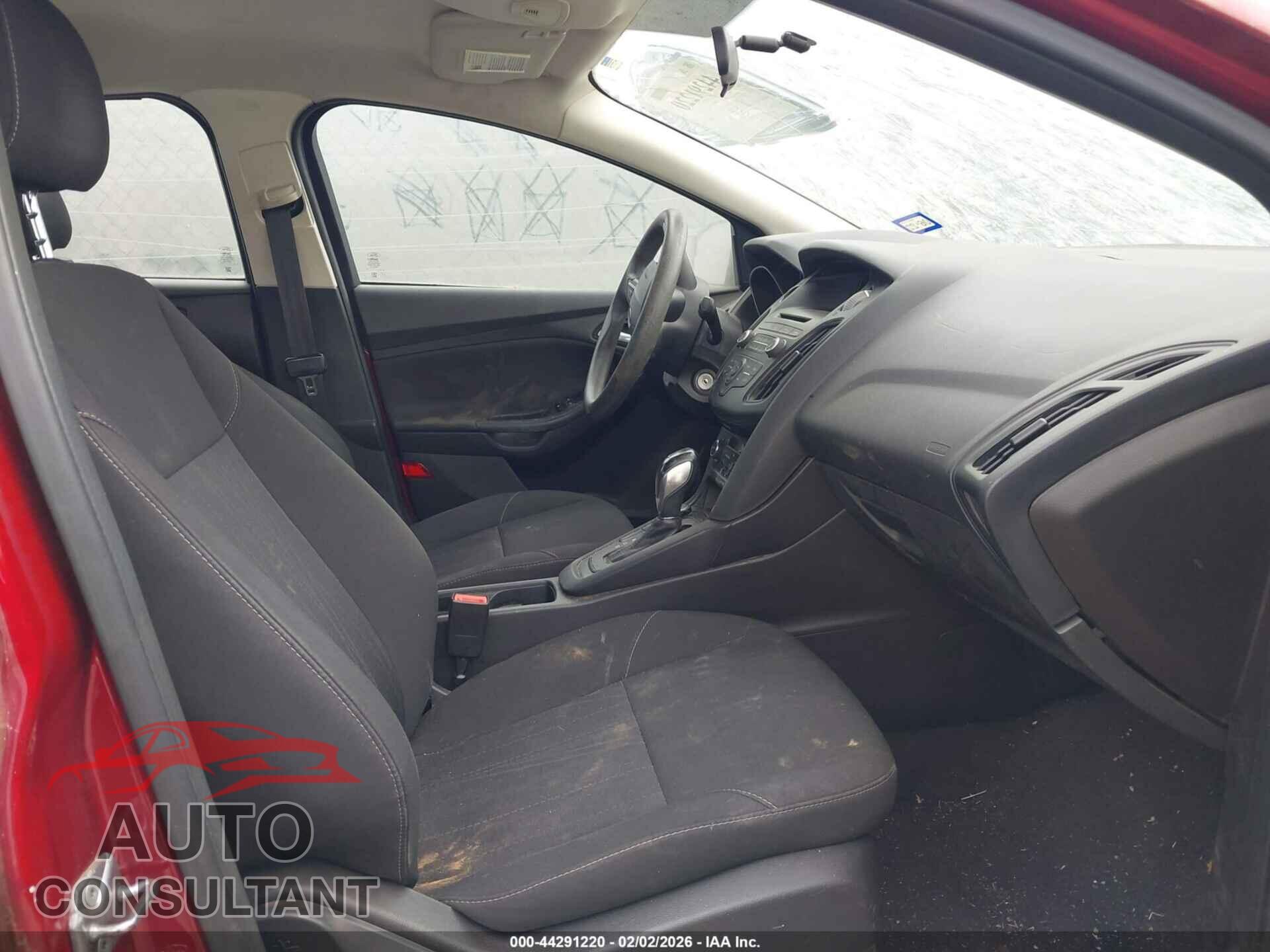FORD FOCUS 2016 - 1FADP3FE3GL258061