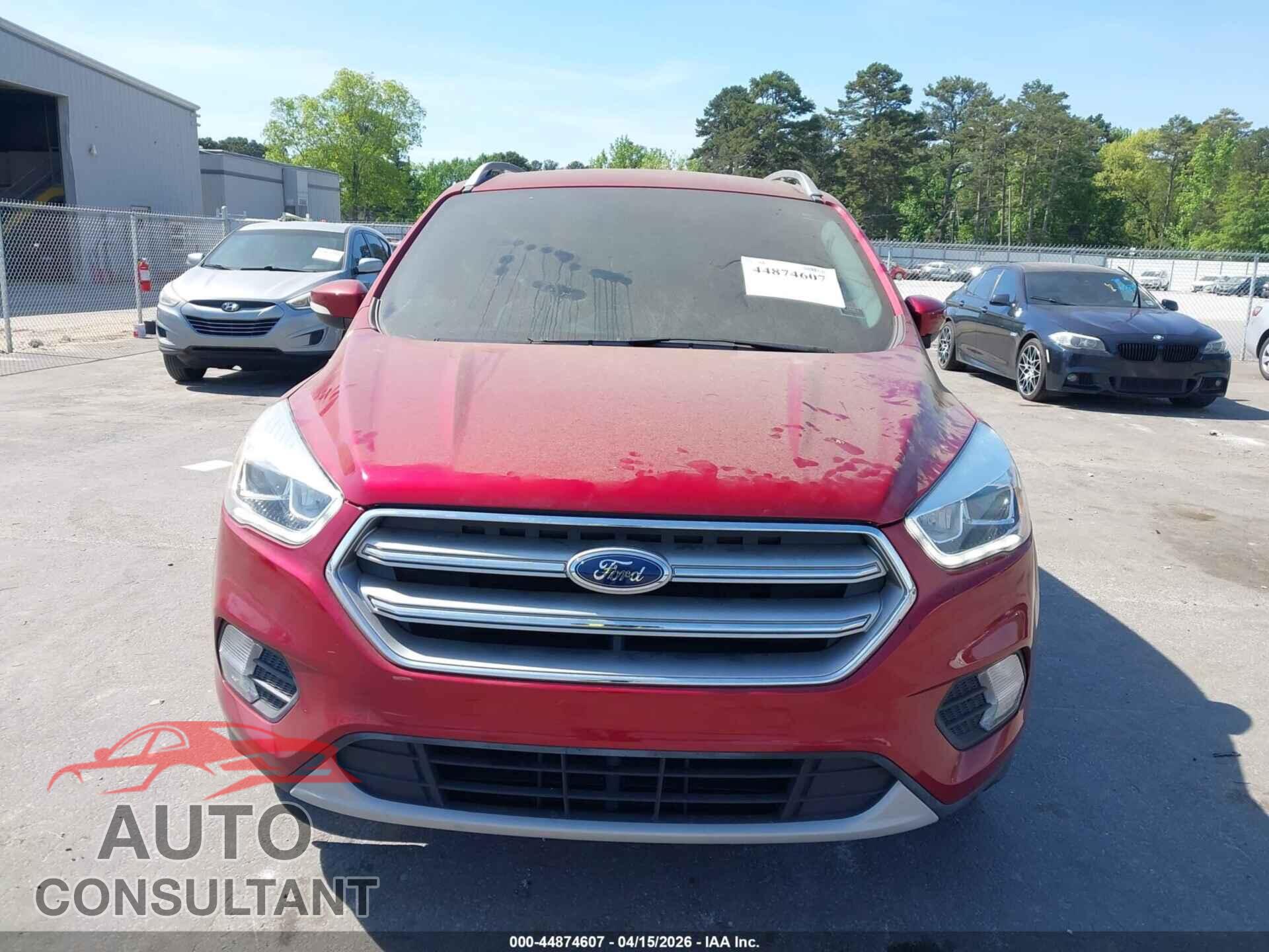 FORD ESCAPE 2017 - 1FMCU0JD2HUD24991