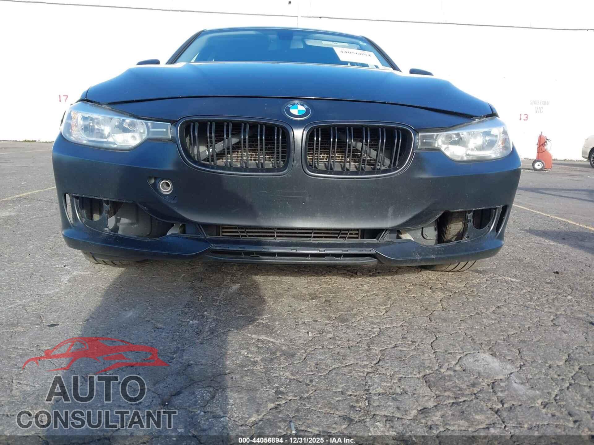 BMW 320I 2013 - WBA3B1C57DF461796
