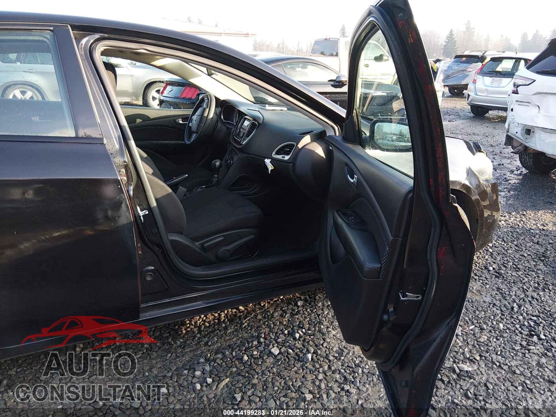 DODGE DART 2015 - 1C3CDFAA3FD363393