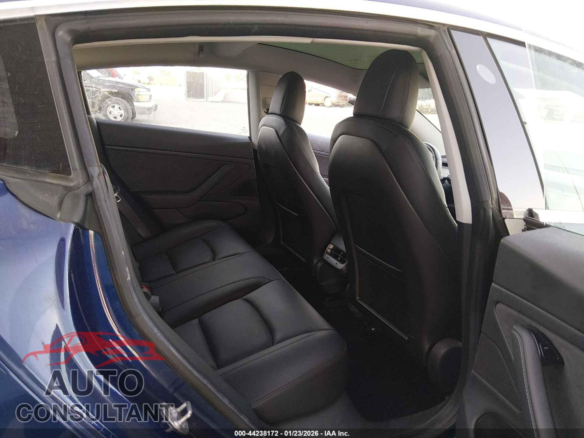 TESLA MODEL 3 2018 - 5YJ3E1EA2JF046194