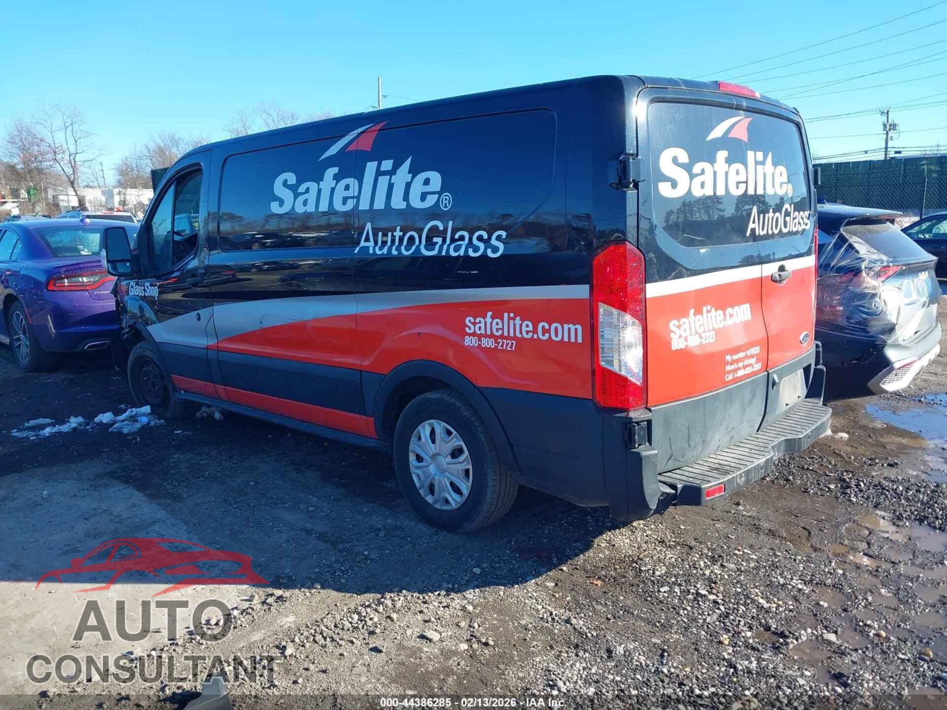 FORD TRANSIT-150 2019 - 1FTYE1YM0KKA83471