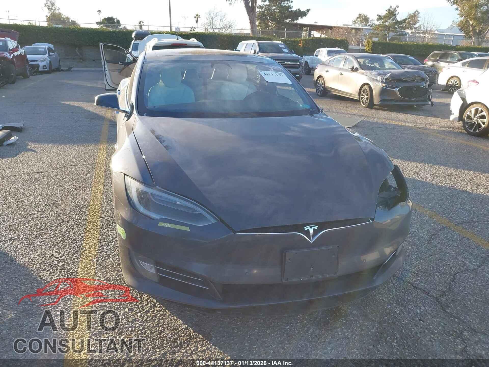 TESLA MODEL S 2017 - 5YJSA1E20HF197089