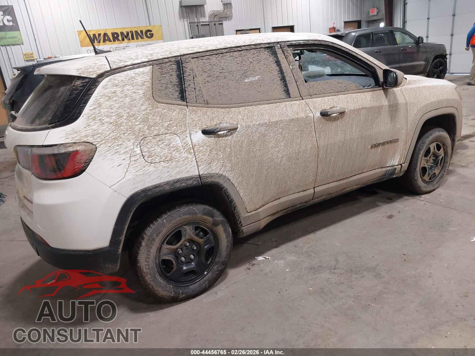 JEEP COMPASS 2020 - 3C4NJDAB2LT212237