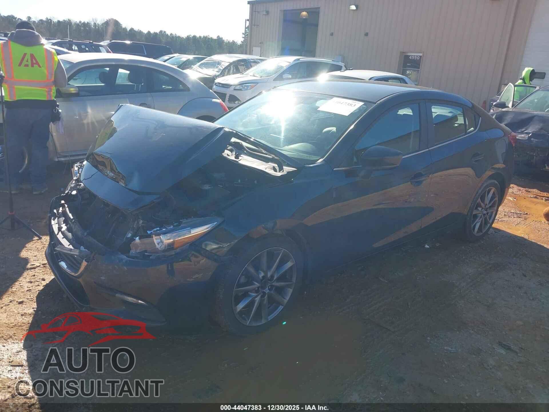 MAZDA MAZDA3 2018 - 3MZBN1V36JM203151